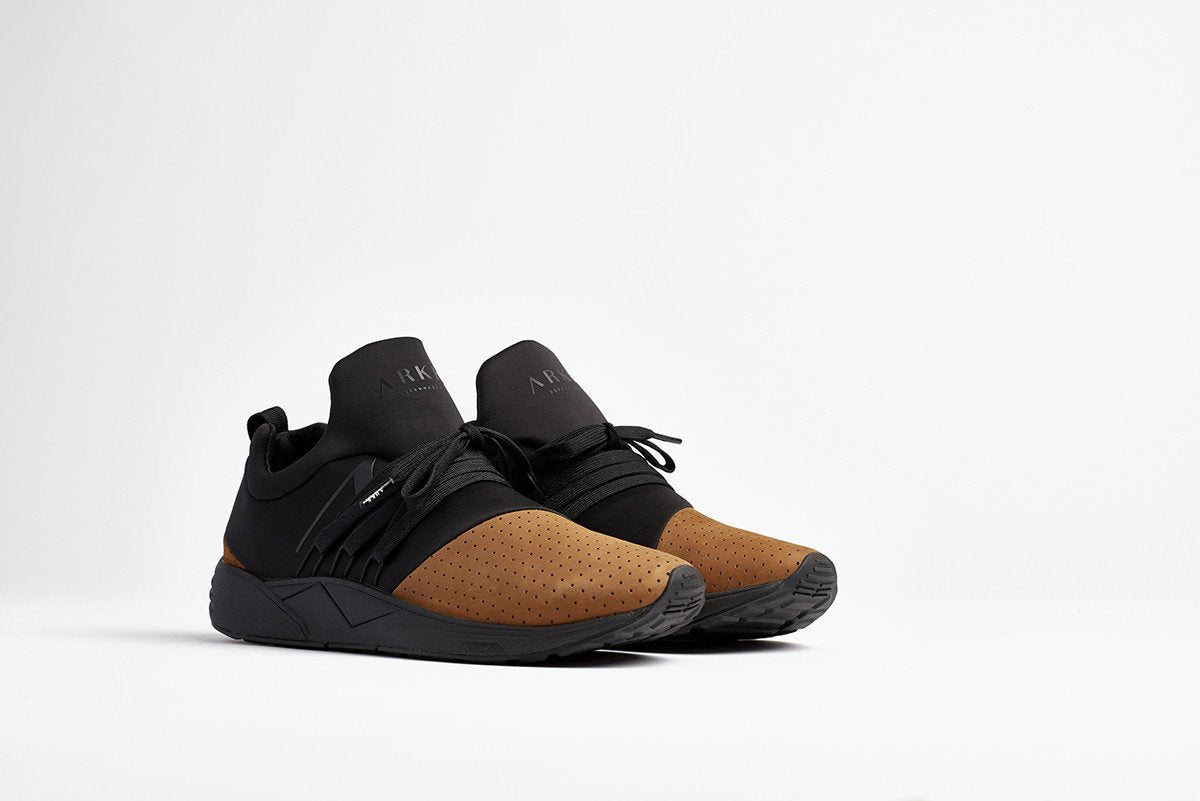 Raven Black Camel Nubuck - W - Black