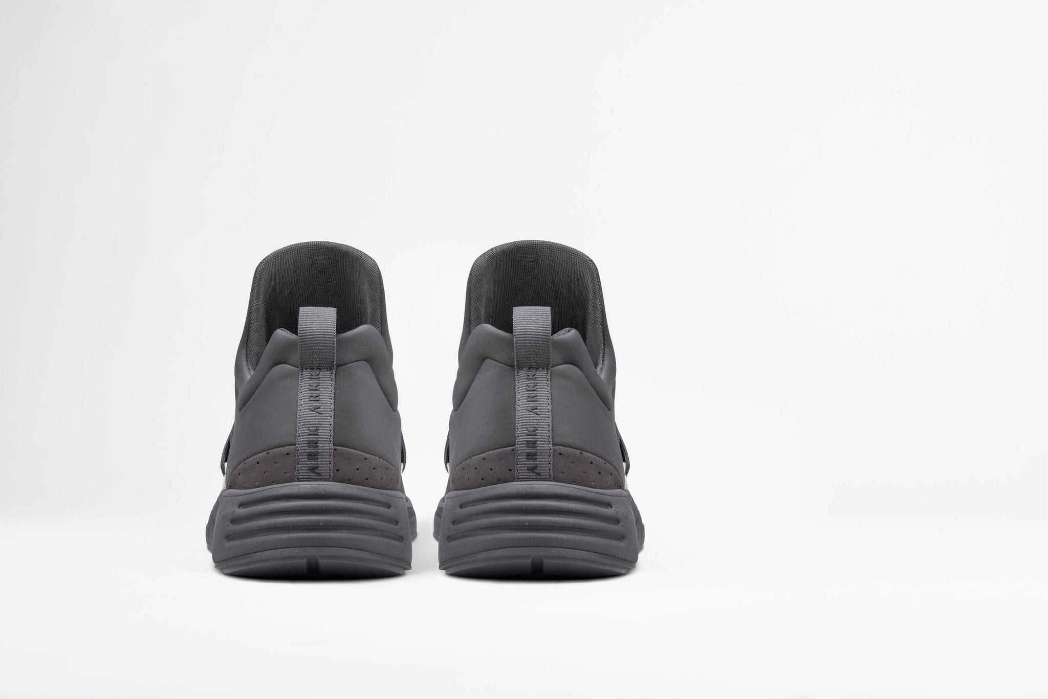 Raven S-E15 Dark Grey Nubuck - M