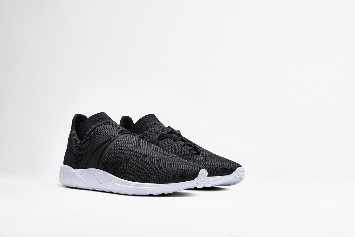 Eaglezero S-E15 Black - M