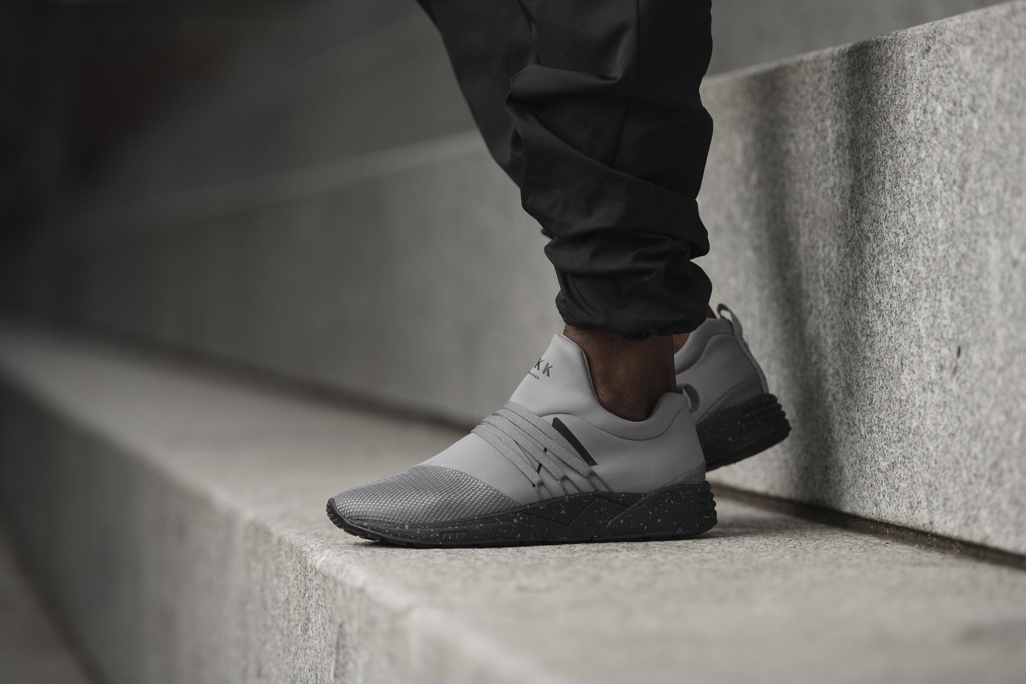 Raven Mesh S-E15 Grey Black Spray - Men