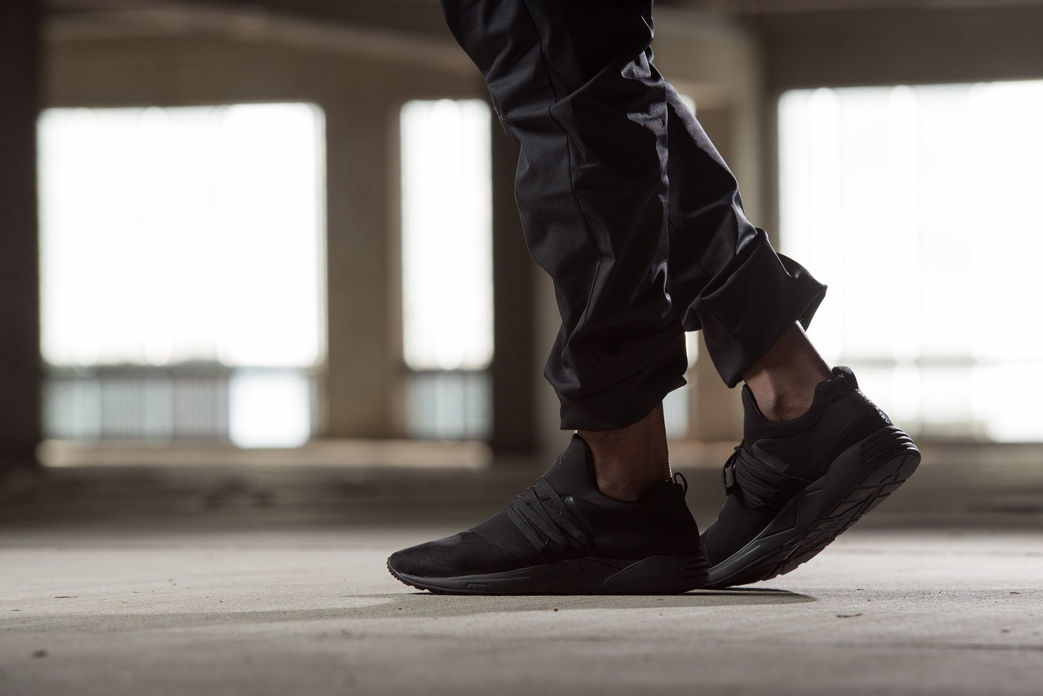 Raven Nubuck S-E15 Triple Black - Men