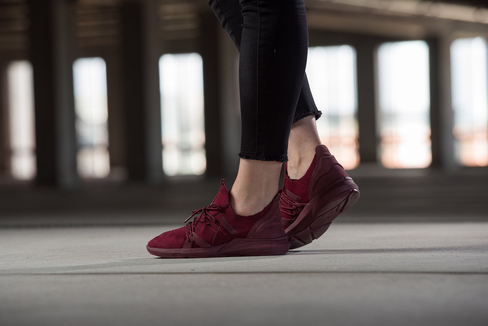 Lion FG H-X1 Disrupted Burgundy - Women