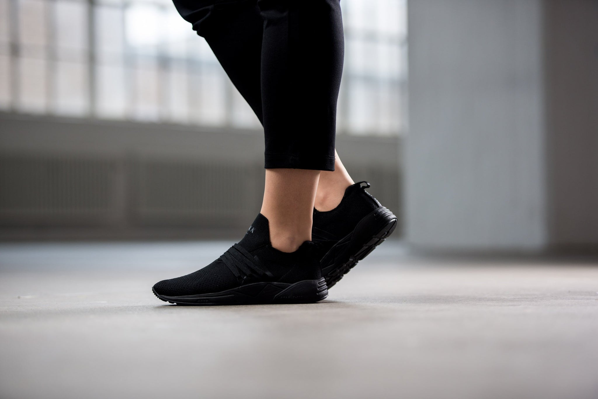Raven FG 2.0 S-E15 Triple Black - Women