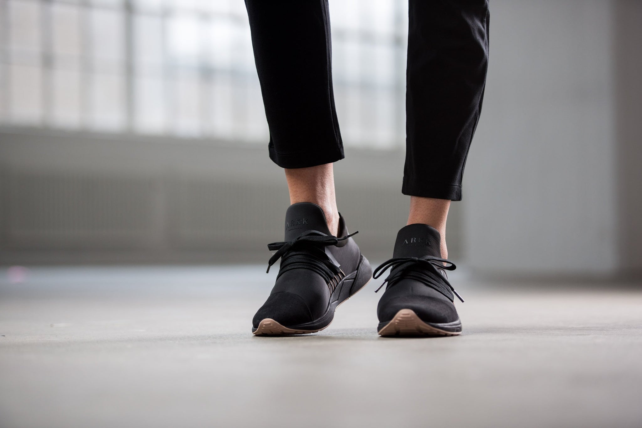 Raven Nubuck S-E15 Black Roebuck - Women
