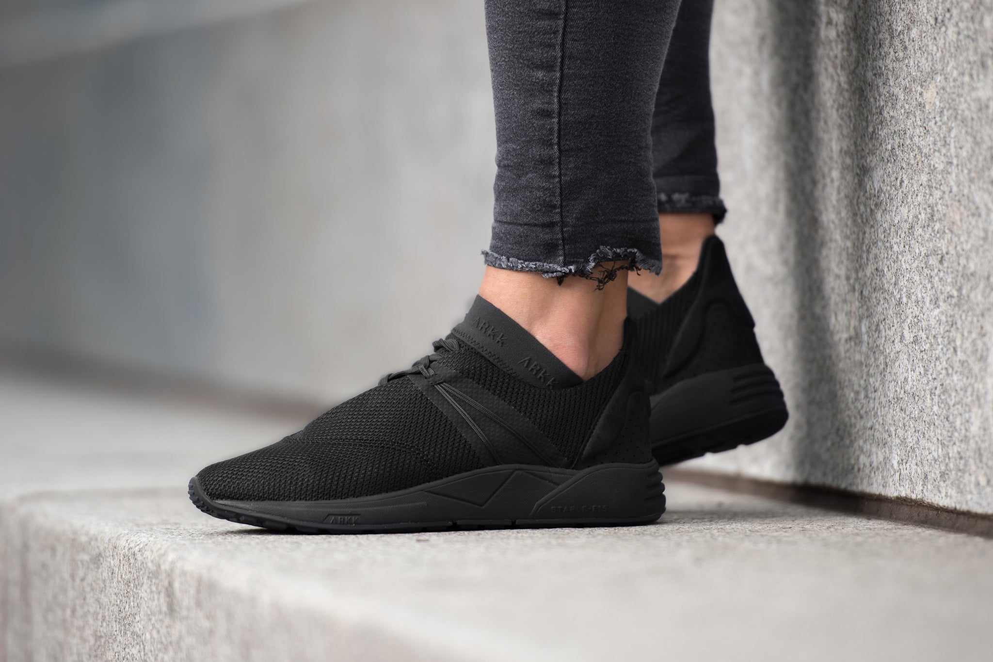 ARKK Collection Eaglezero S-E15 Triple Black - Women Eaglezero Black