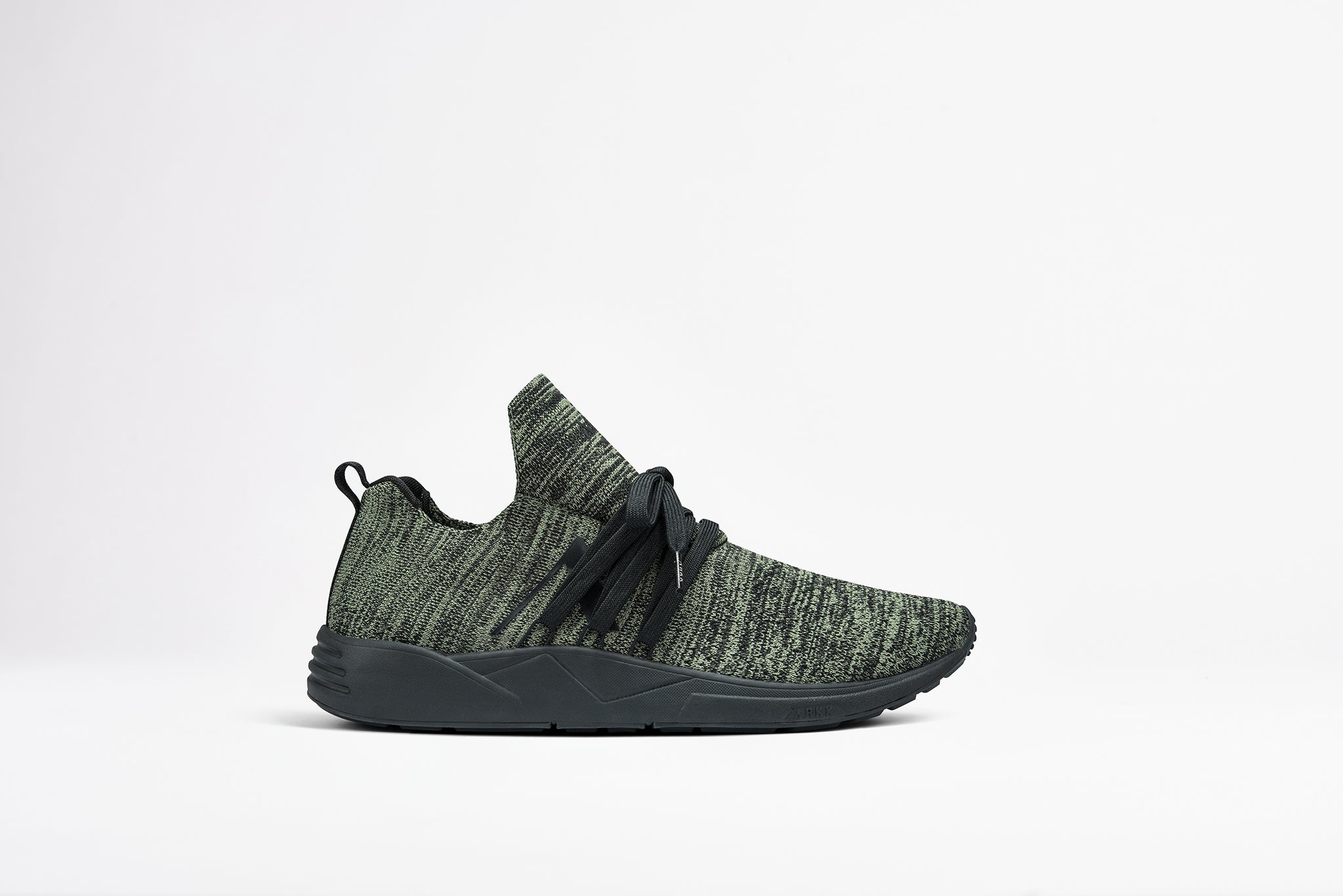 ARKK Collection Raven FG 2.0 S-E15 | Disrupted Camo Earth | Women Raven Black