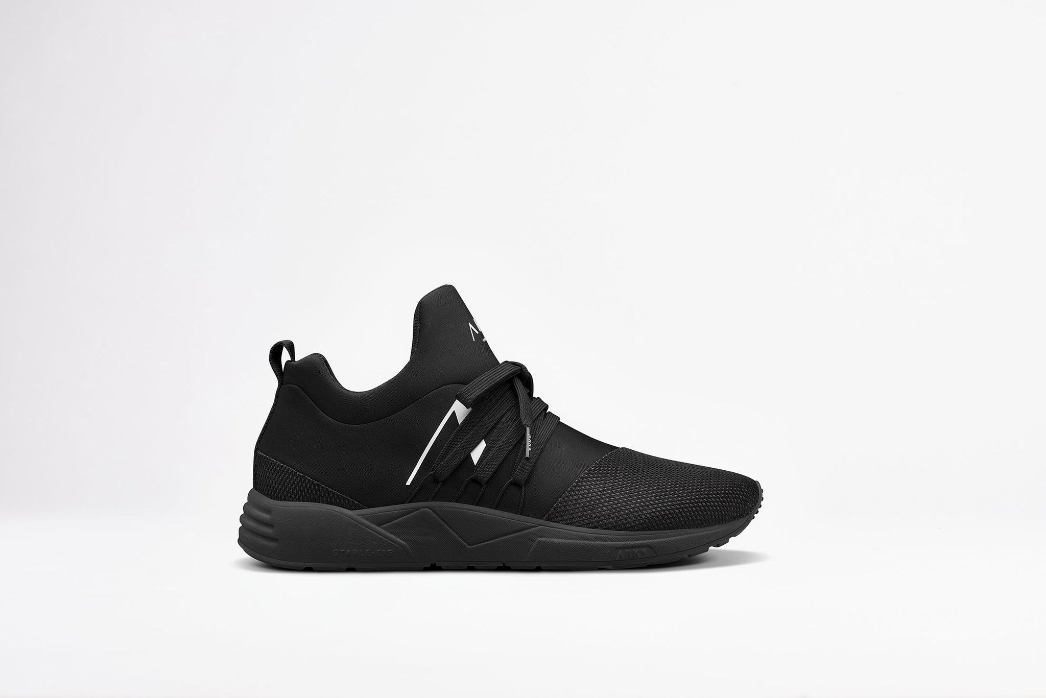 ARKK Copenhagen - Iconic Line Raven Mesh S-E15 All Black White-MEN Raven Black