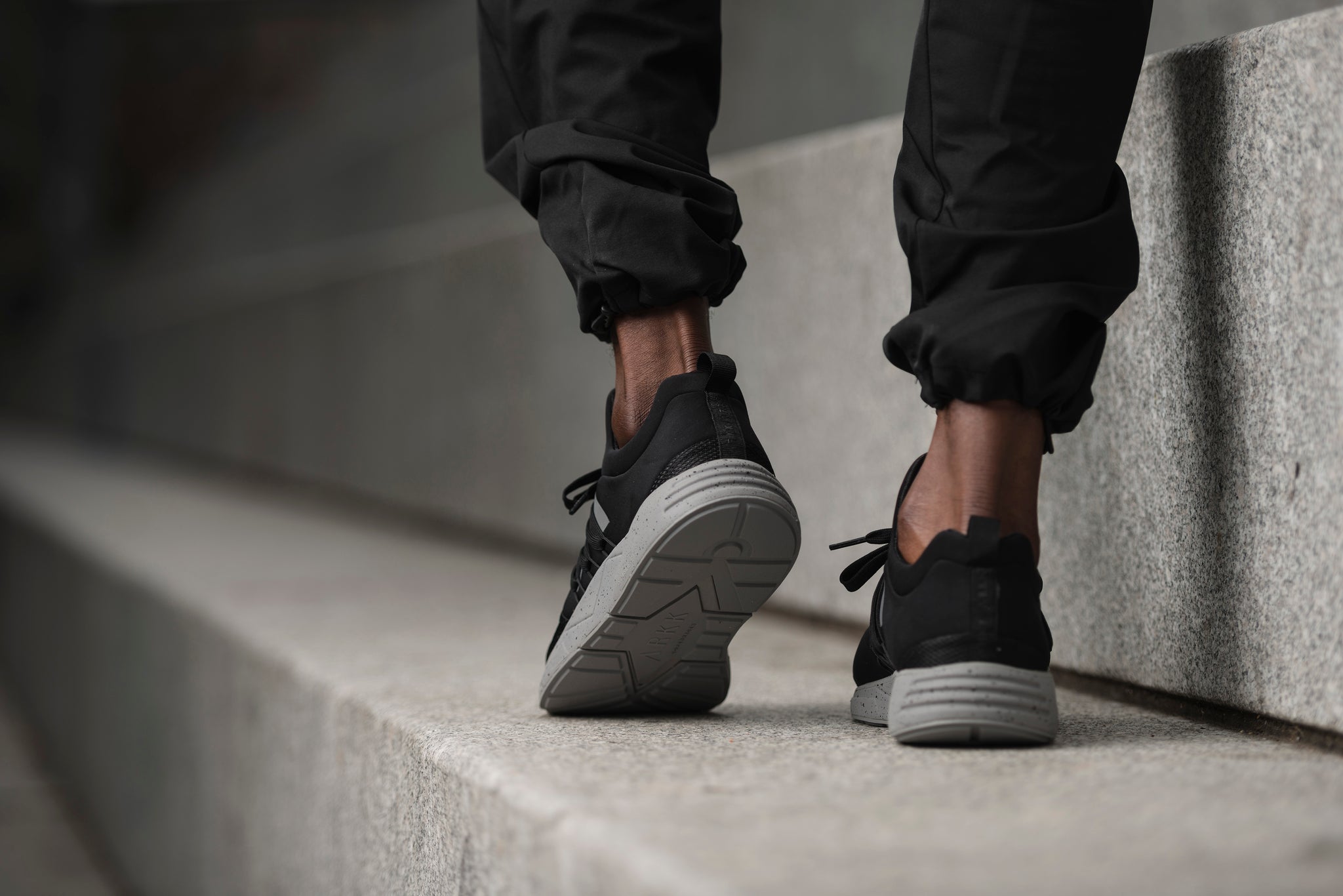 ARKK Collection Raven Mesh S-E15 Black Grey Spray - M Raven Black