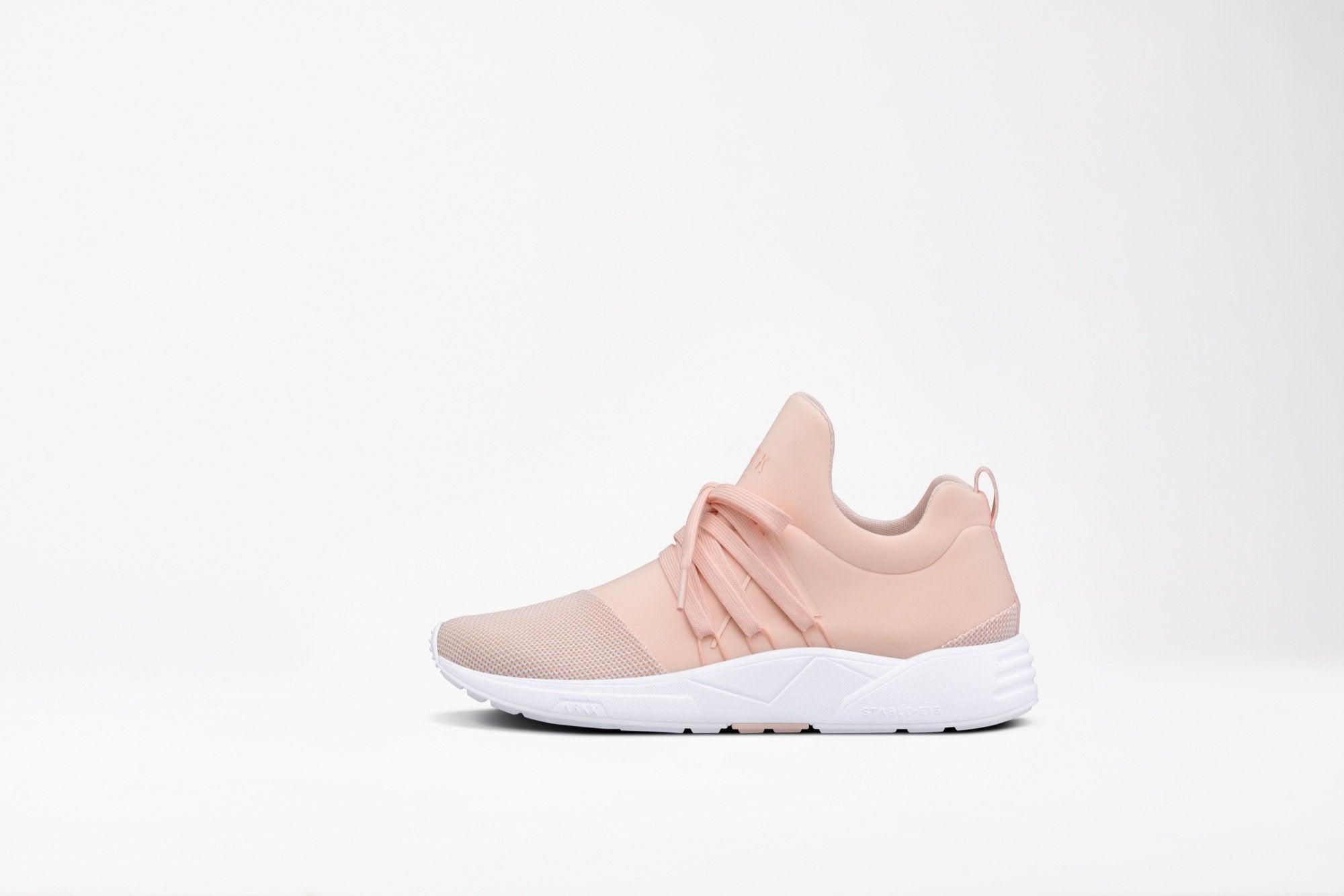 ARKK Copenhagen - Iconic Line Raven Mesh S-E15 Blush White-WOMEN Raven Blush
