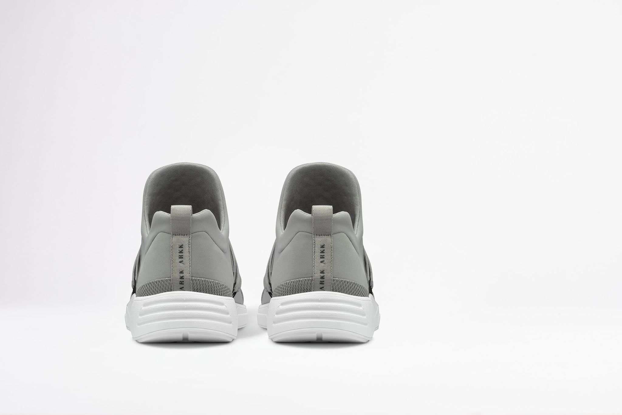 ARKK Copenhagen - Essential Line Raven Mesh S-E15 Grey Black - Women Raven