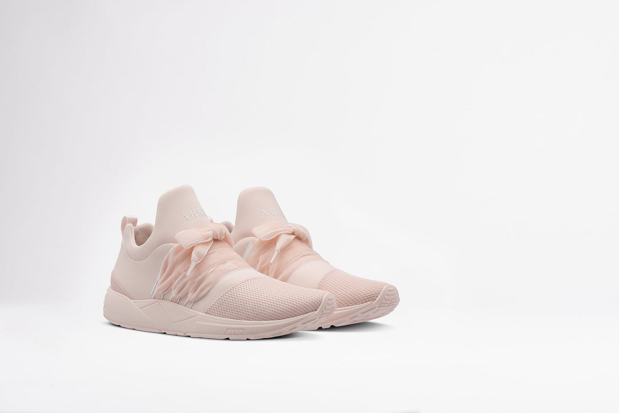 ARKK Copenhagen - Essential Line Raven Mesh Velvet S-E15 Soft Rose White - Women Raven