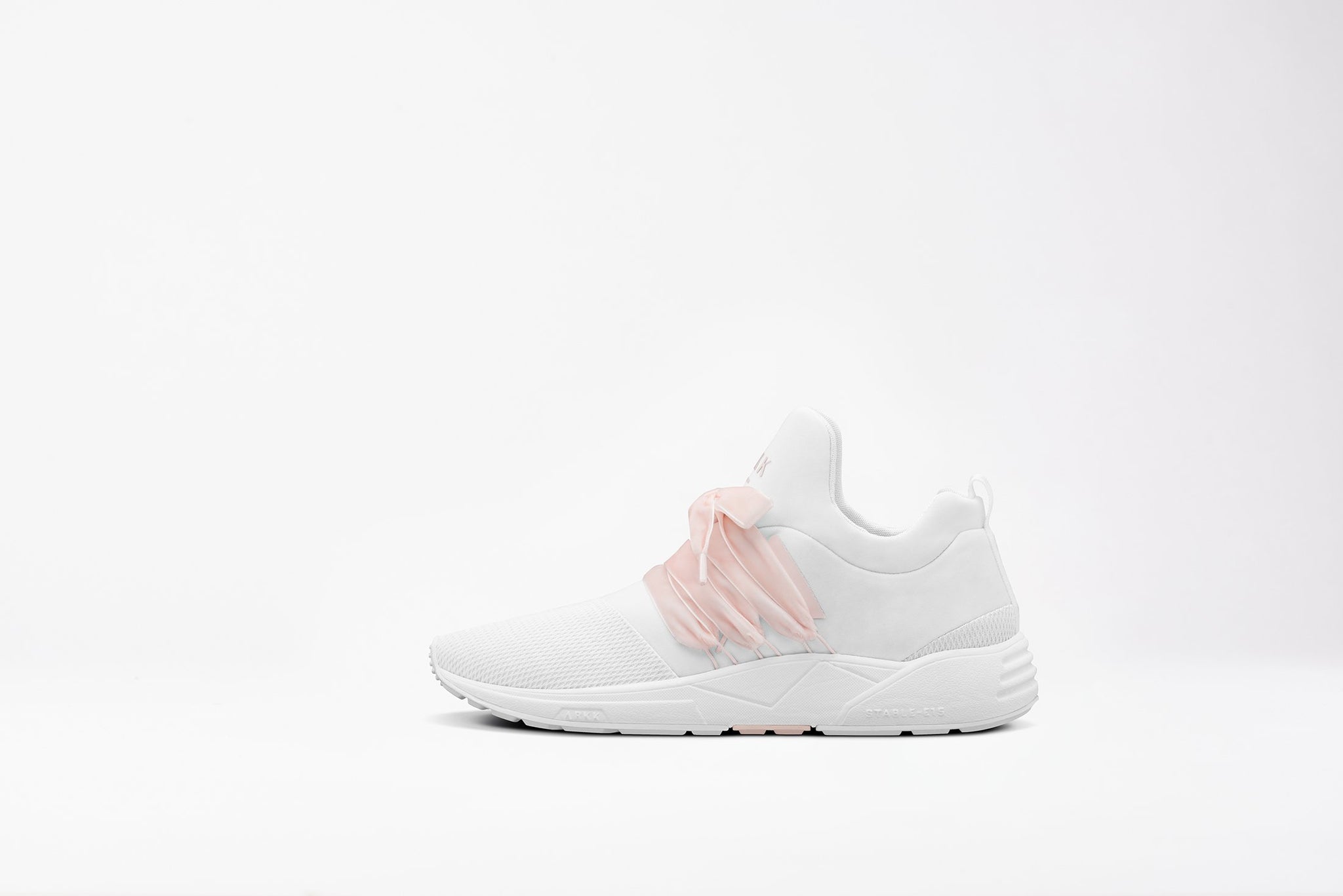 ARKK Copenhagen - Essential Line Raven Mesh Velvet S-E15 White Soft Rose - Women Raven