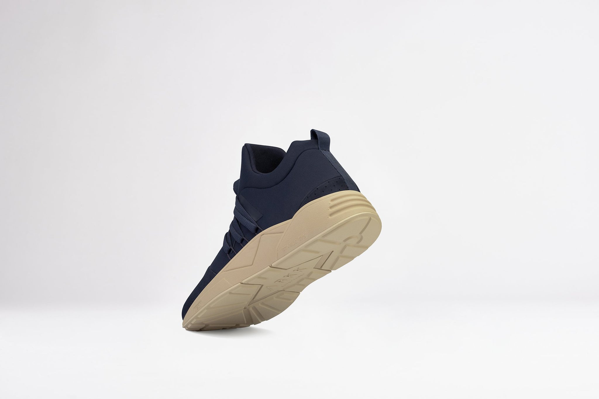 ARKK Copenhagen - Main Line Raven Nubuck S-E15 Navy Tan - Women Raven