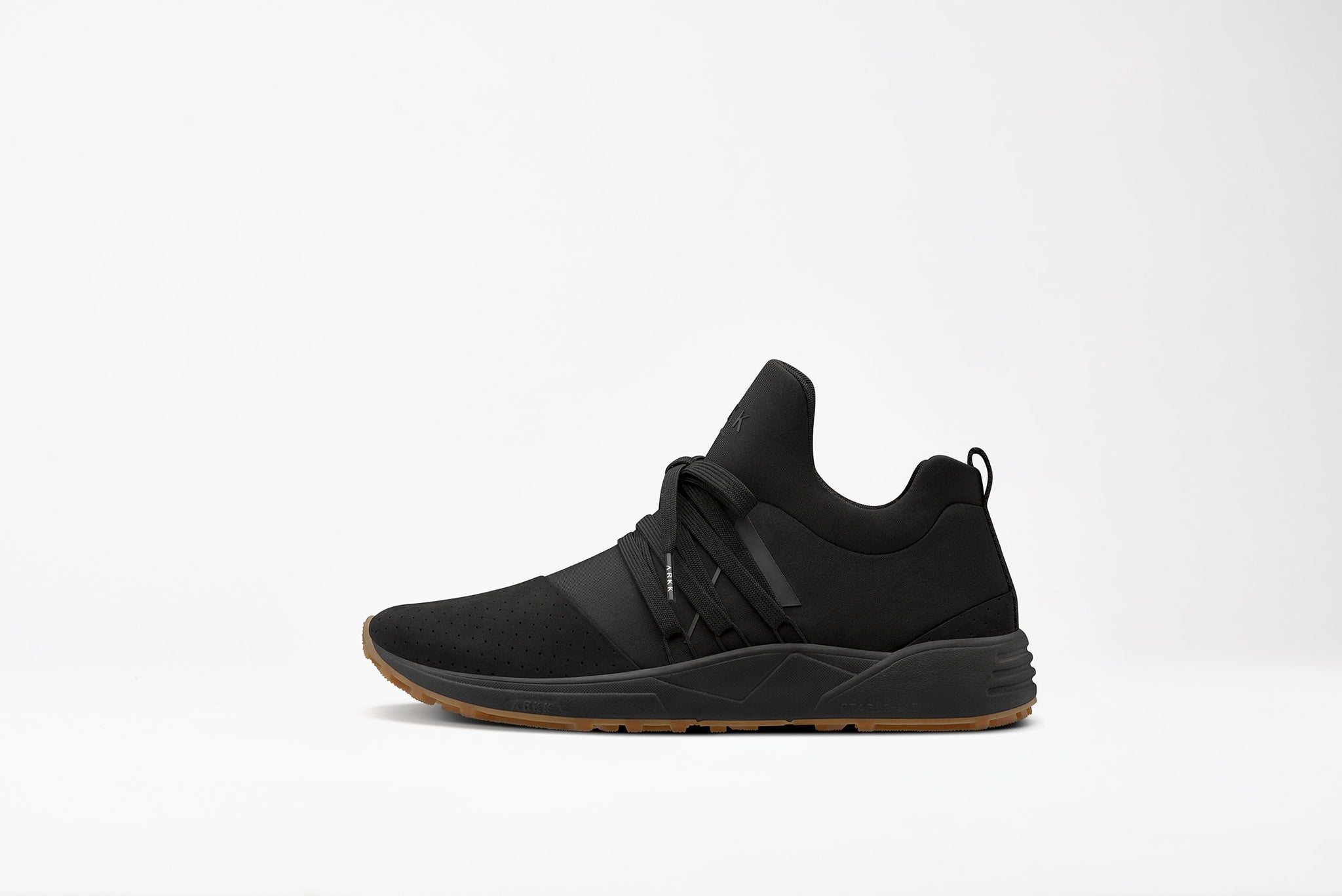 ARKK Copenhagen - Main Line Raven Nubuck S-E15 Vibram® Black Gum-Men Raven Black