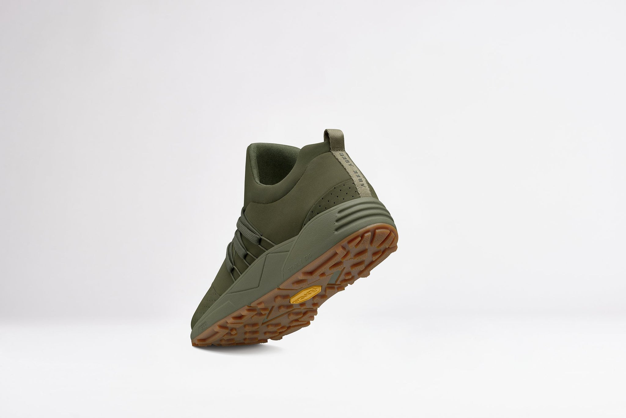 ARKK Copenhagen - Main Line Raven Nubuck S-E15 Vibram® Dark Army Gum-Women Raven Dark Army