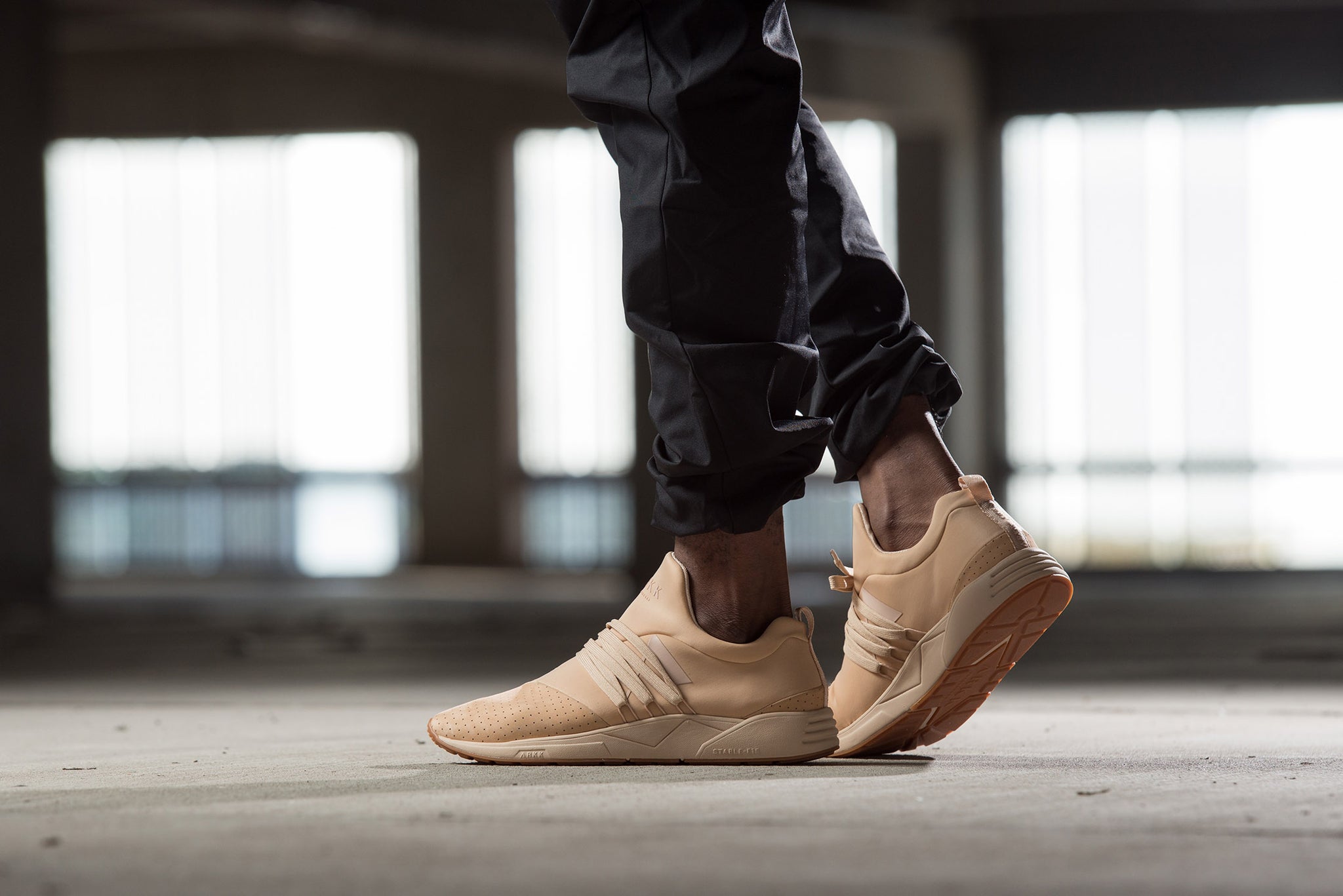 ARKK Collection Raven Nubuck S-E15 Warm Sand Gum - Men Raven Sand