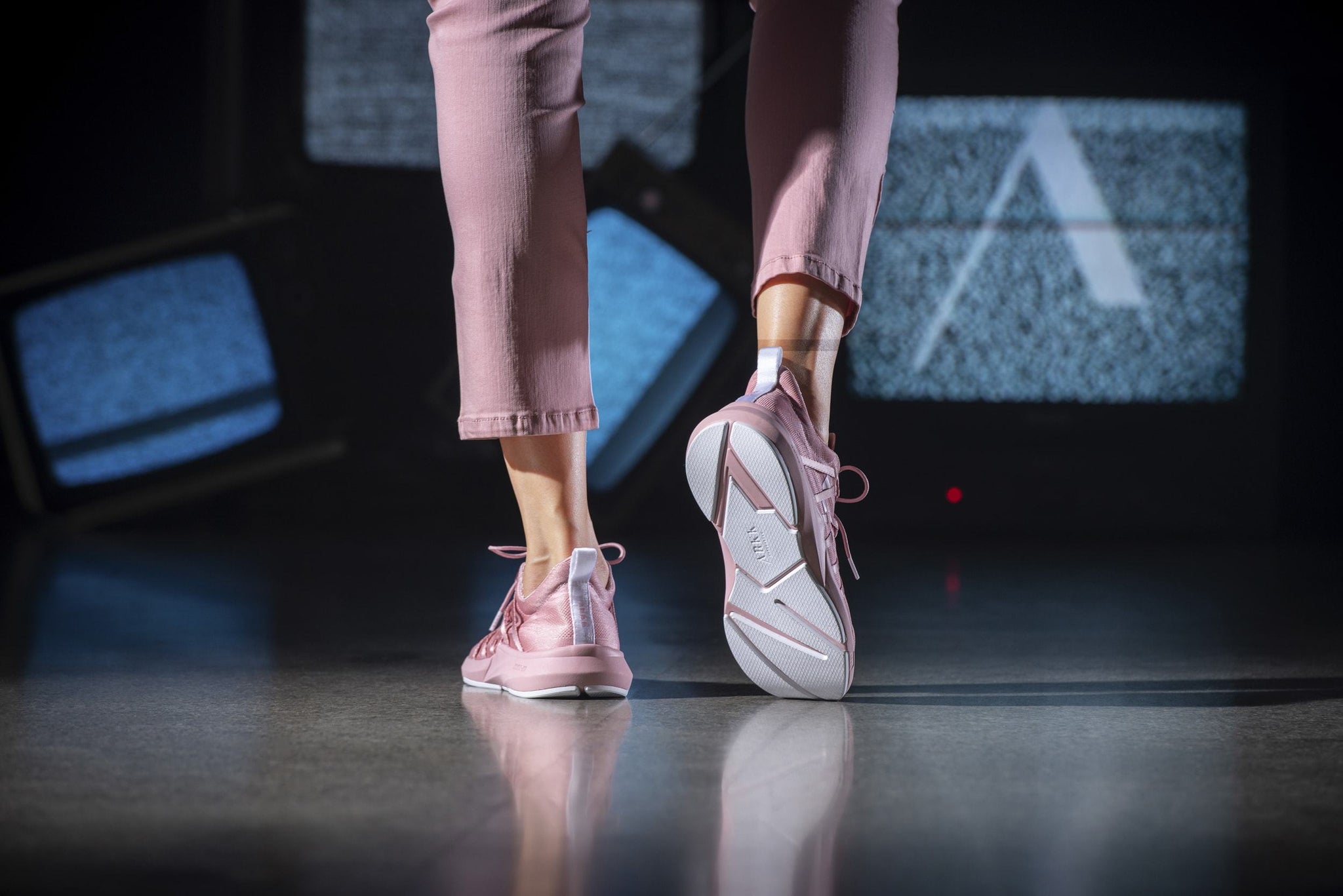 ARKK Copenhagen - Essential Line Velcalite CM H-X1 Bridal Rose White-Women Velcalite Bridal Rose