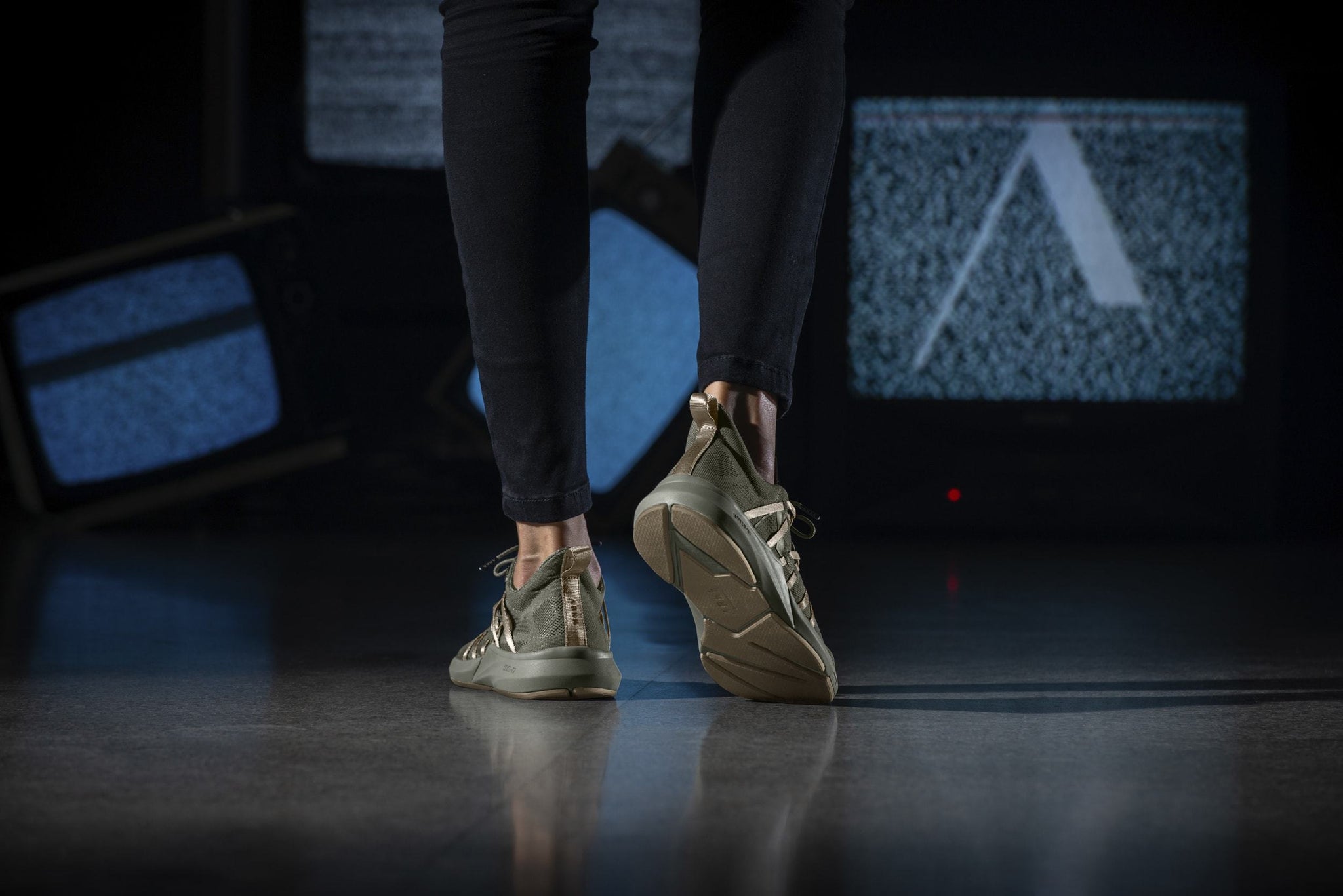 ARKK Copenhagen - Essential Line Velcalite CM H-X1 Dark Army Tan-Women Velcalite Dark Army