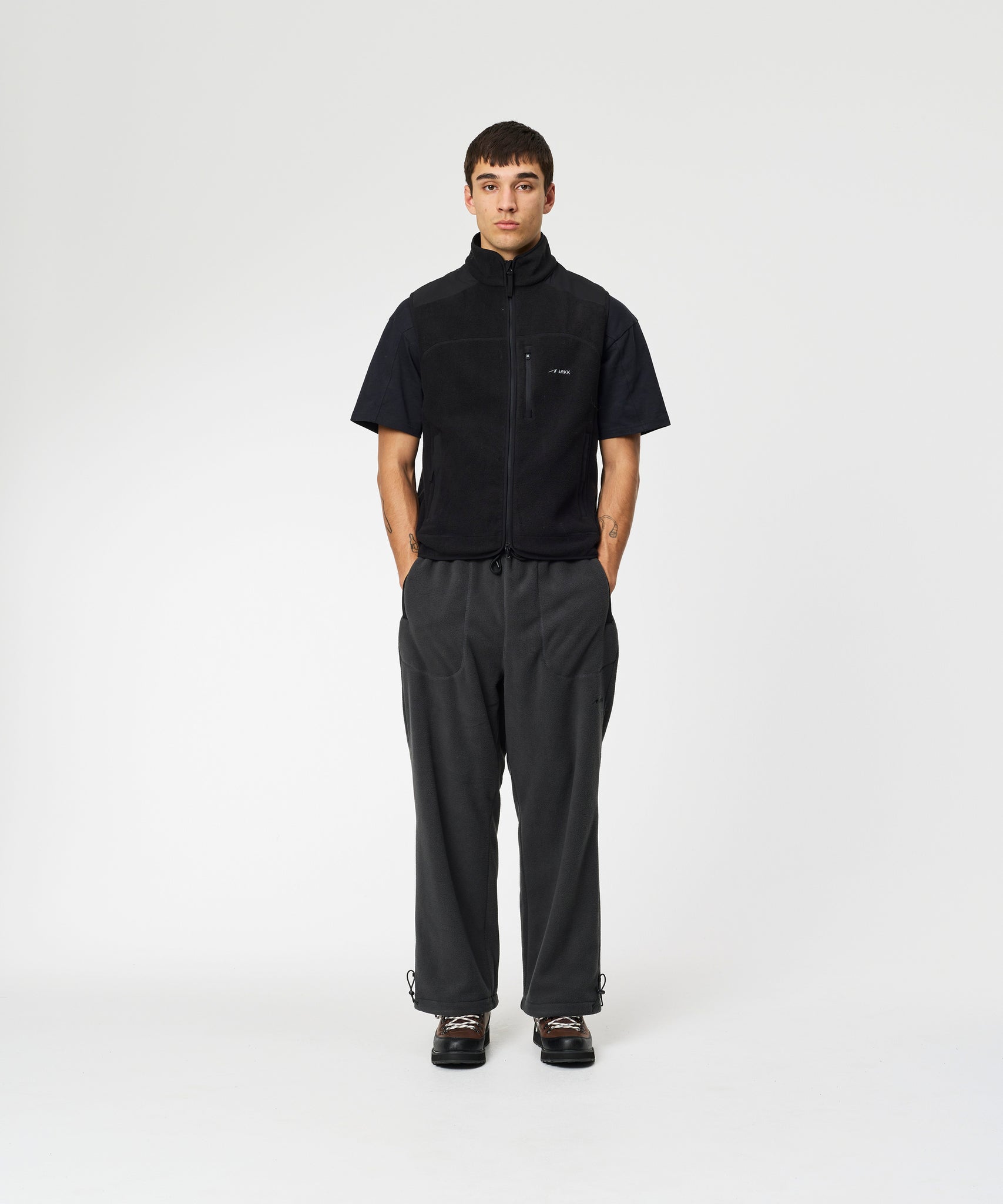 ARKK Apparel Elda Fleece Vest | Black Vest