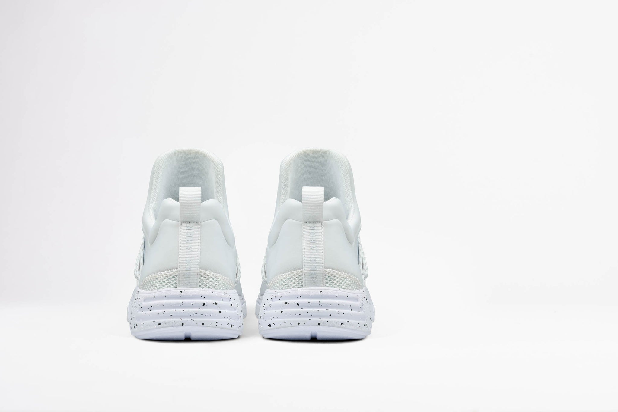 Raven S-E15 Mesh White Spray  - M