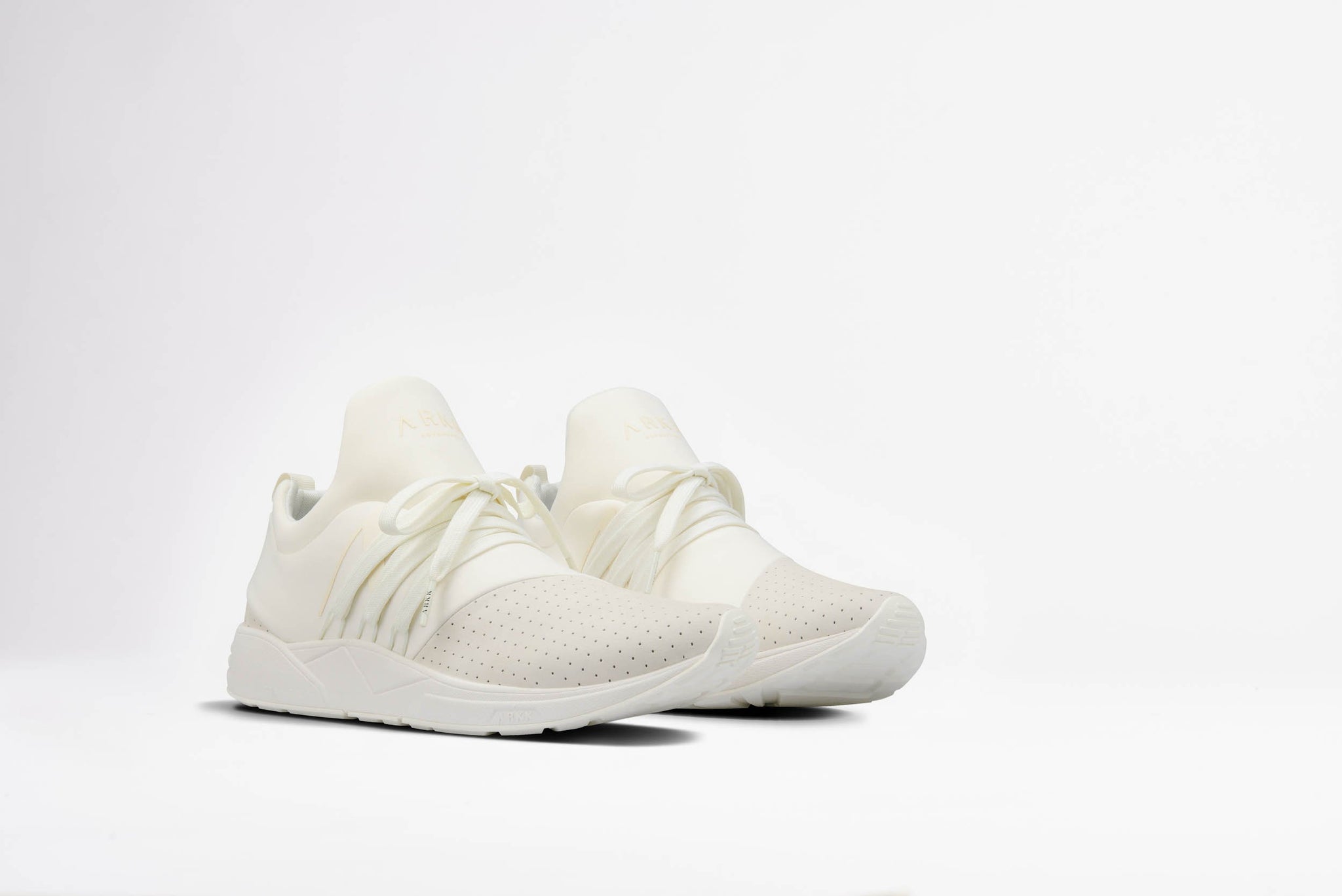 Raven S-E15 Off White Nubuck - M