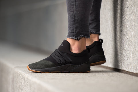 Raven Nubuck S-E15 Black Gum - Women