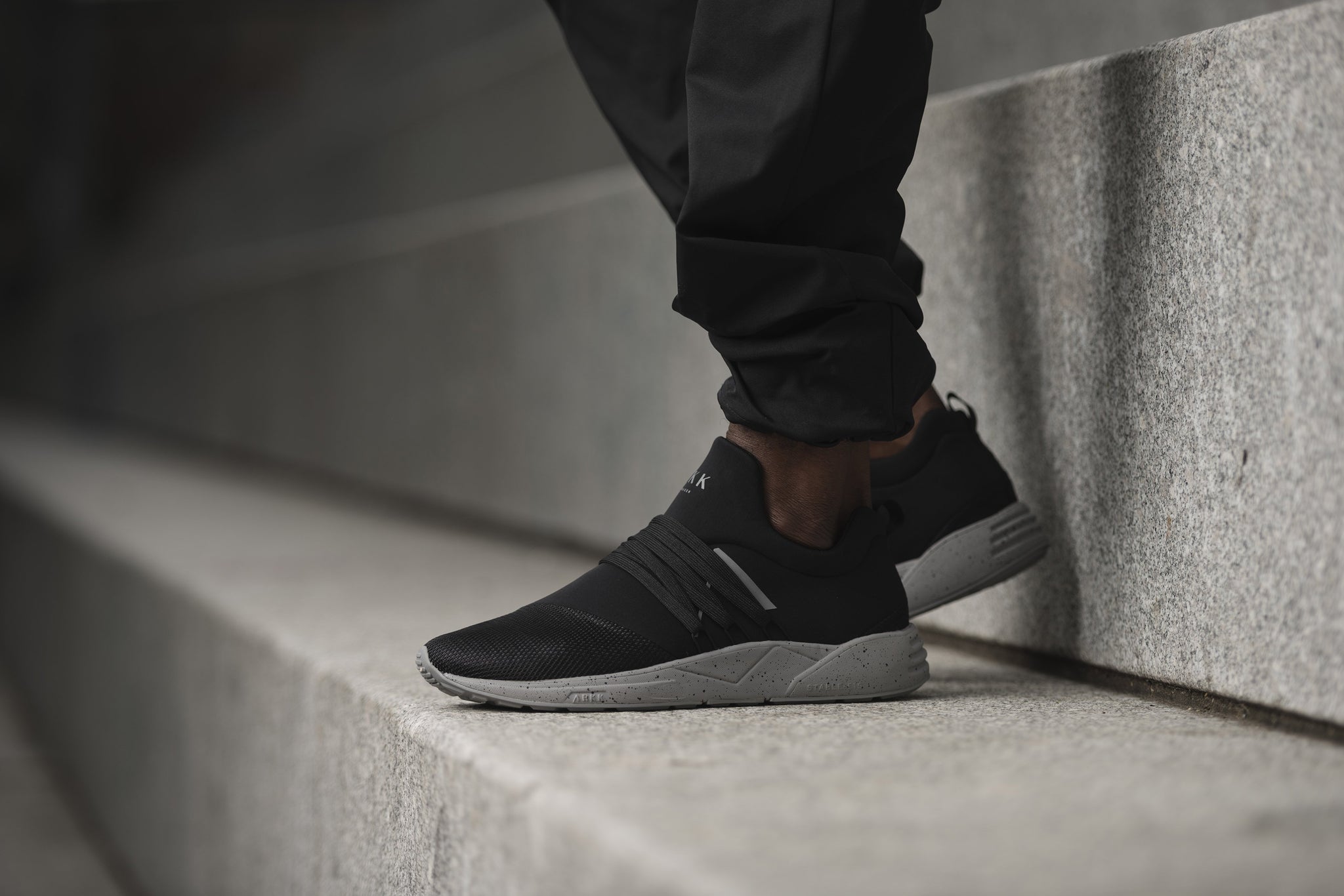 Raven Mesh S-E15 Black Grey Spray - M