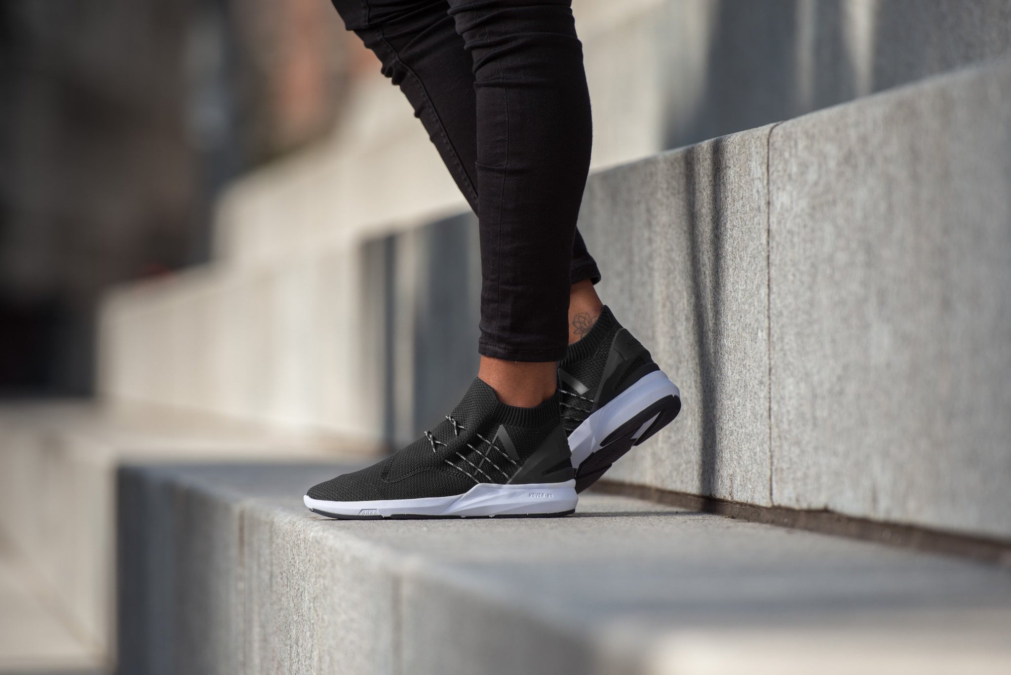 Spyqon H-X1 Black - Women