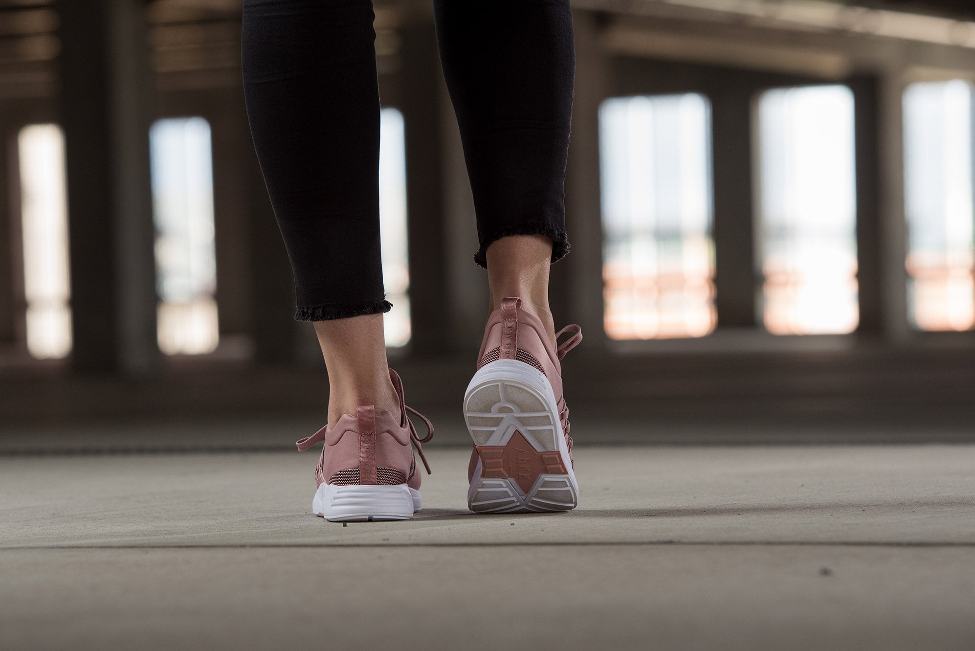 Raven Mesh S-E15 Ash Rose Black - Women