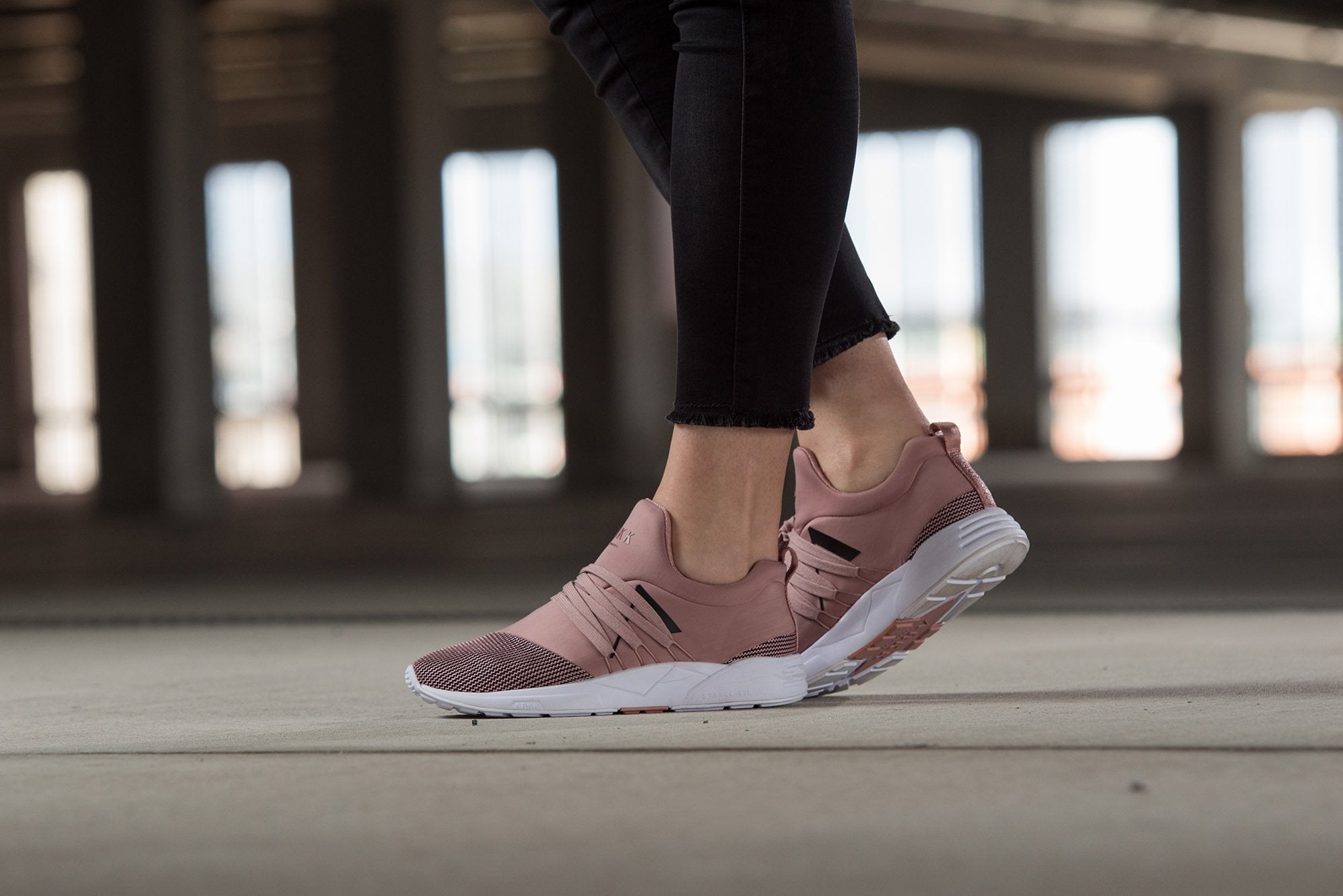 Raven Mesh S-E15 Ash Rose Black - Women