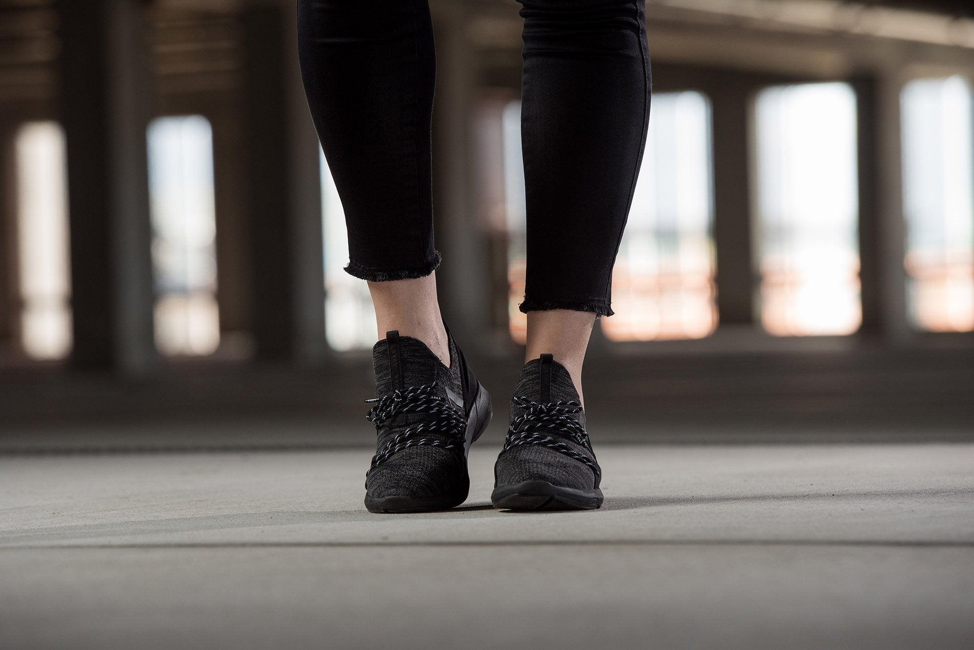 Lion FG H-X1 Disrupted Black - Women
