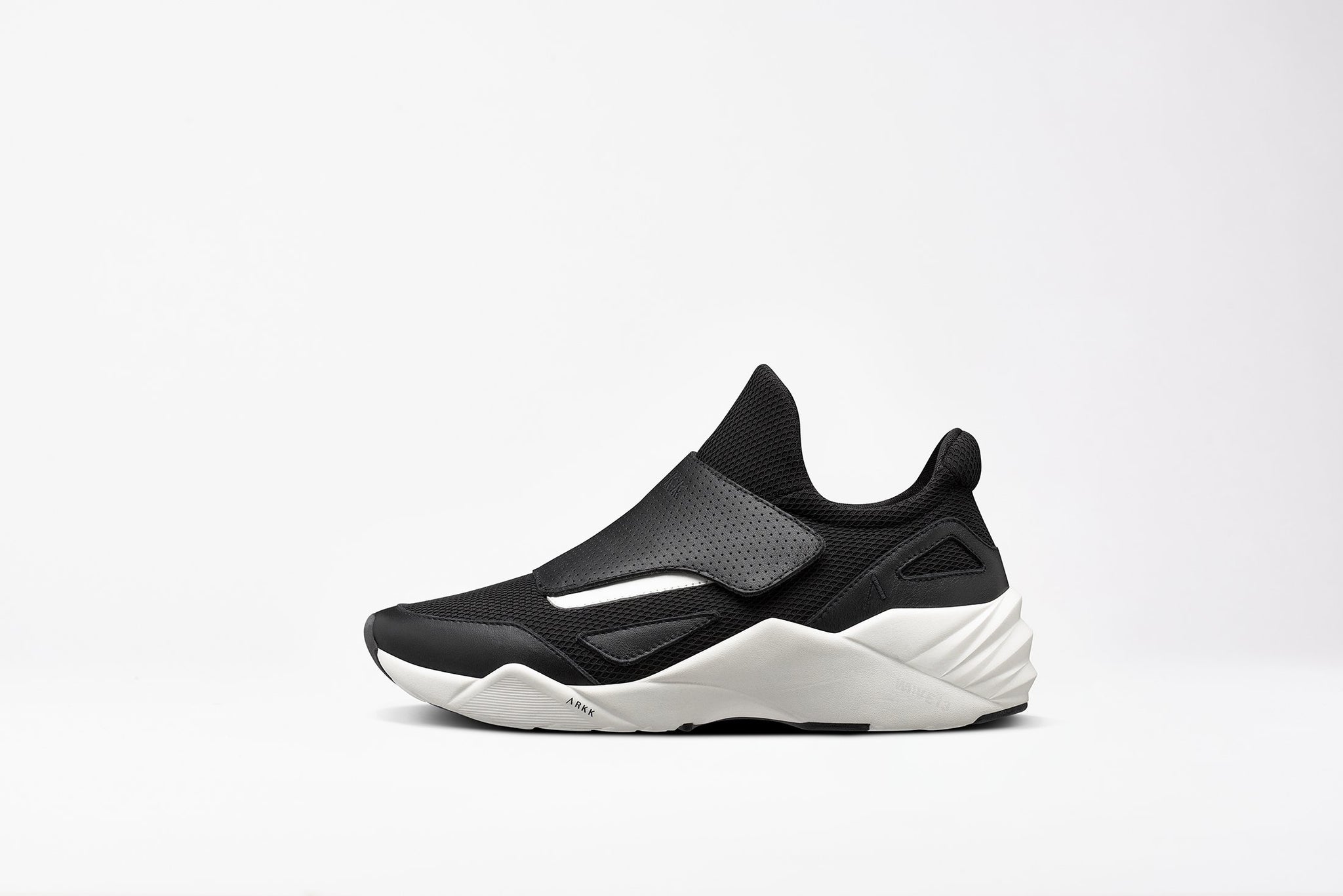 ARKK Copenhagen - Superior Line Apextron Mesh W13 Black Off White-Women Apextron Black