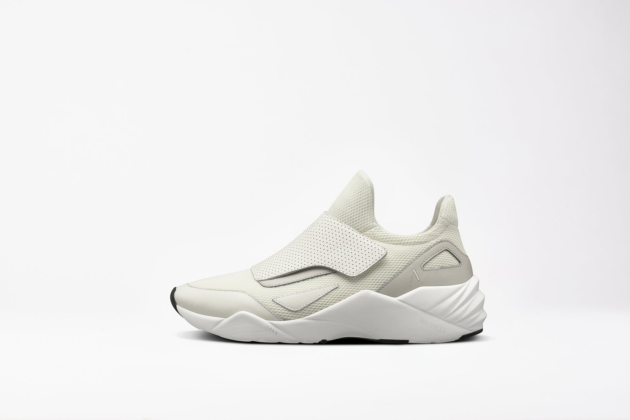 ARKK Copenhagen - Superior Line Apextron Mesh W13 Off White Silver Gray-Women Apextron Off White