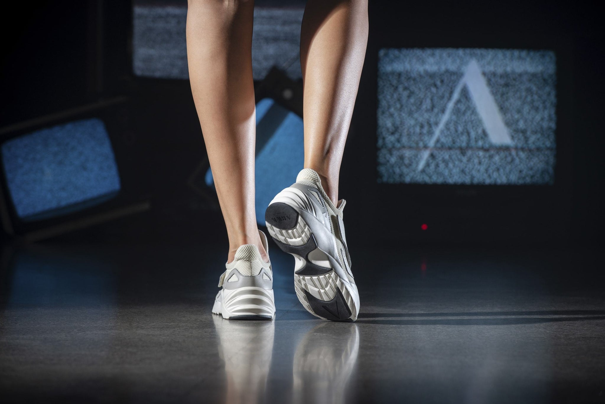 ARKK Copenhagen - Superior Line Apextron Mesh W13 Off White Silver Gray-Women Apextron Off White