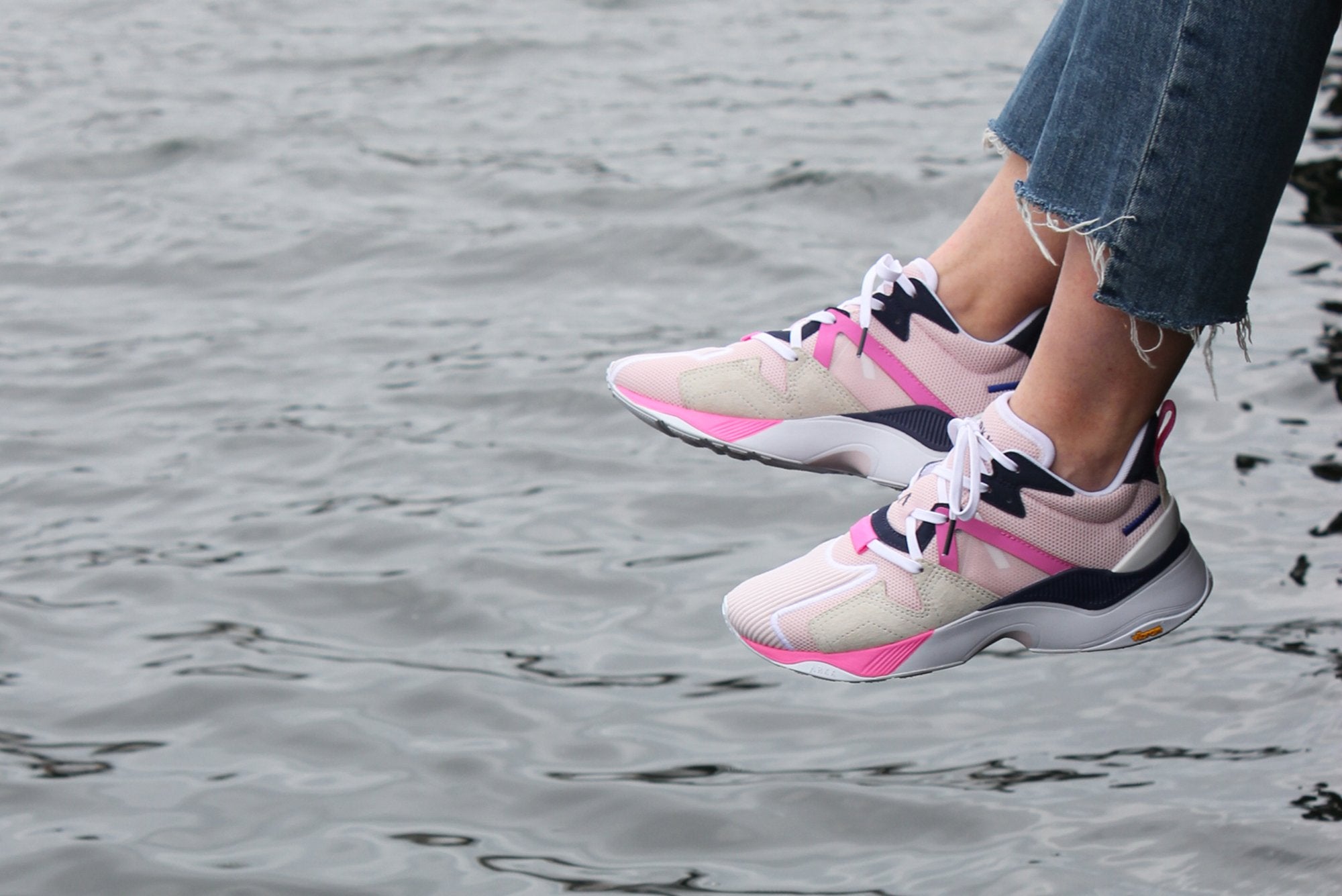 ARKK Collection Cruisr Mesh Vulkn Vibram Light Pink White - Women Cruisr