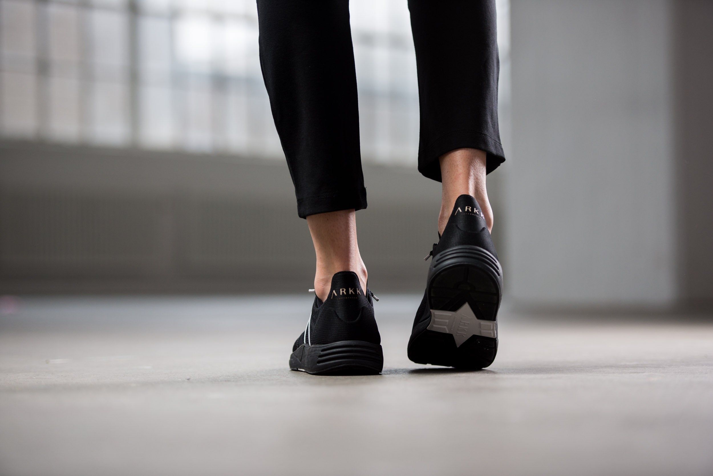 ARKK Collection Eaglezero CM S-E15 Black Light Grey - Women Eaglezero Black