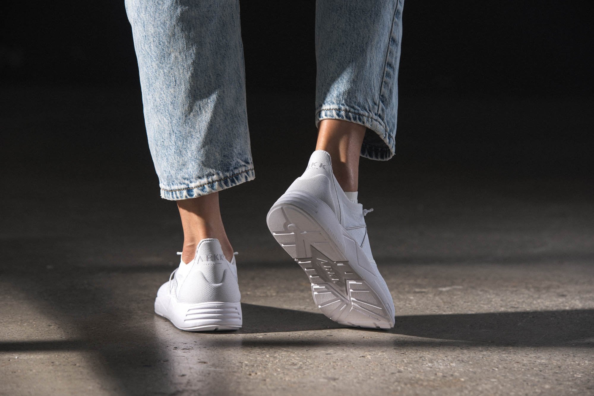 ARKK Copenhagen - Essential Line Eaglezero CM S-E15 White Grey - Women Eaglezero