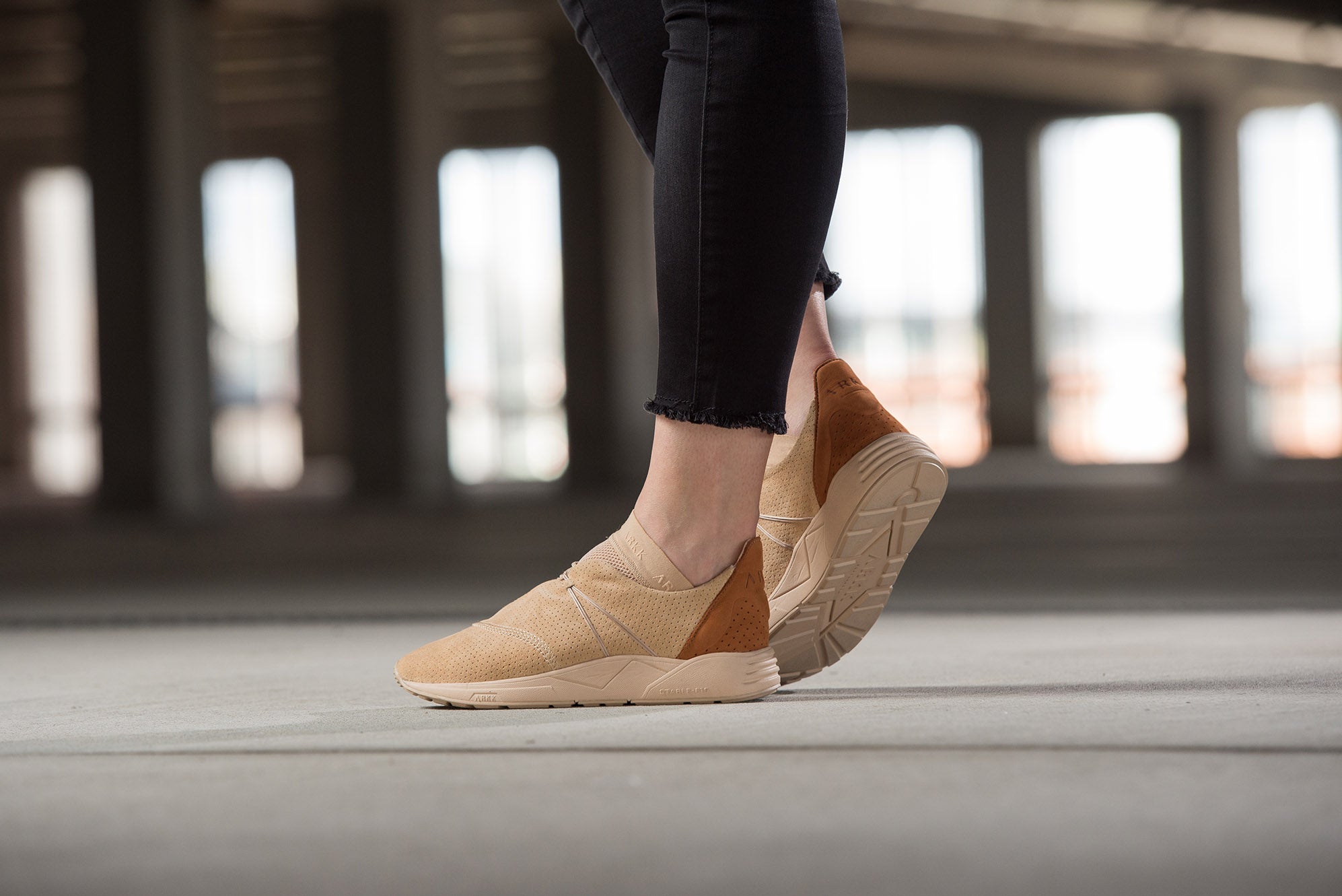 ARKK Collection Eaglezero Suede S-E15 Warm Sand - Women Eaglezero Sand