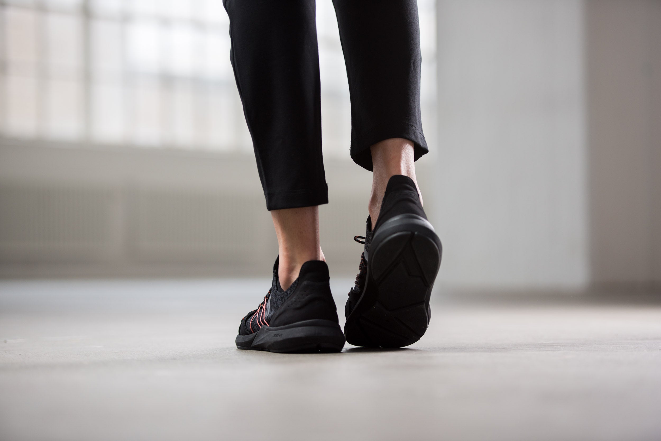 ARKK Collection Lion FG H-X1 Black Sunset - Women Lion Black