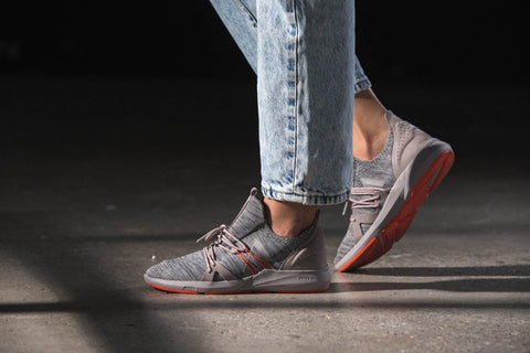 ARKK Copenhagen - Superior Line Lion FG H-X1 Dove Grey Bright Red - Women Lion