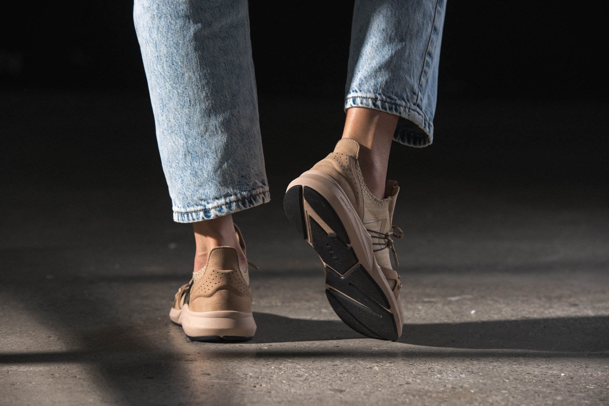 ARKK Copenhagen - Superior Line Lion FG H-X1 Sand Black - Women Lion