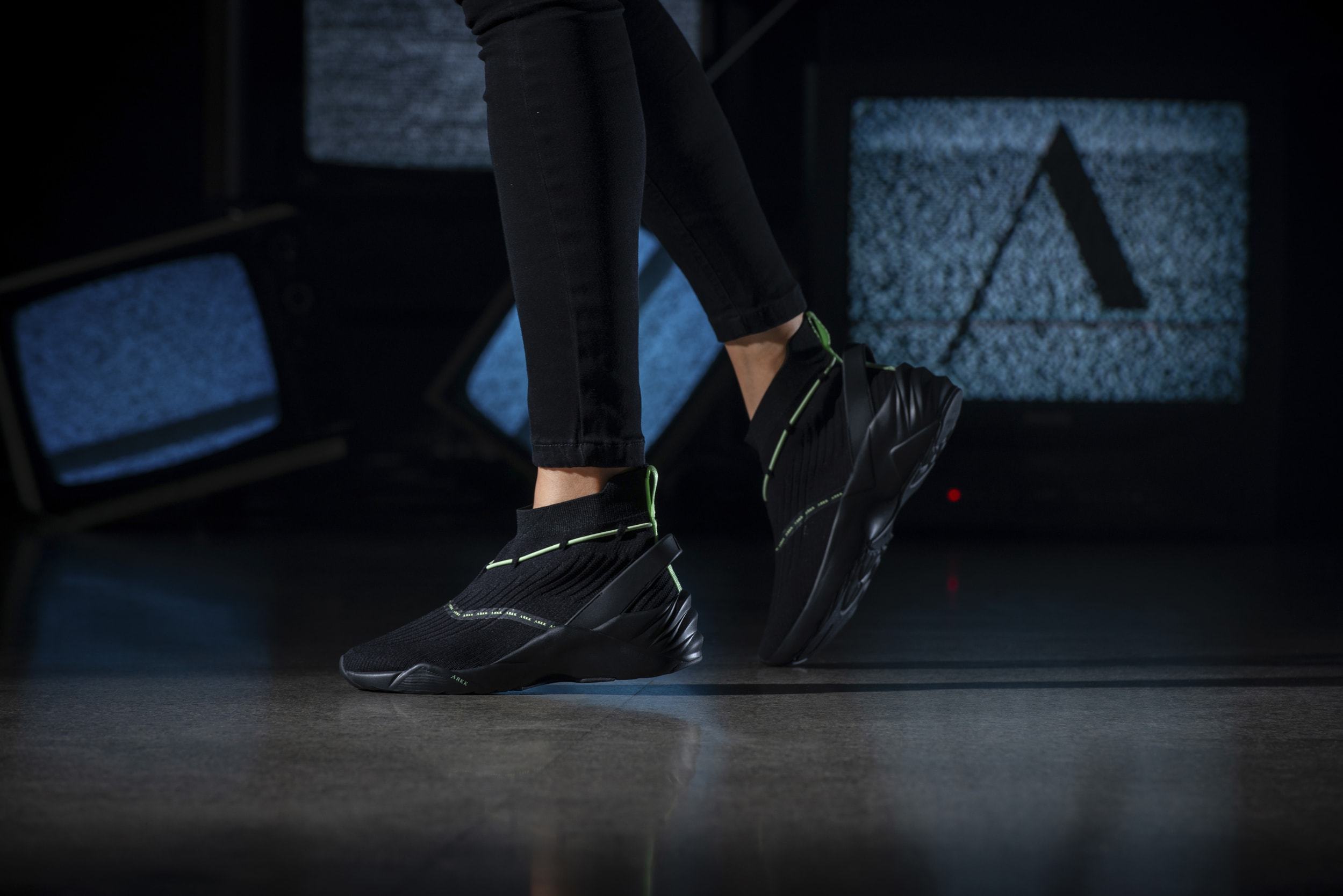 ARKK Copenhagen - Superior Line Octako FG W13 Black Luminoius Green-Women Octako