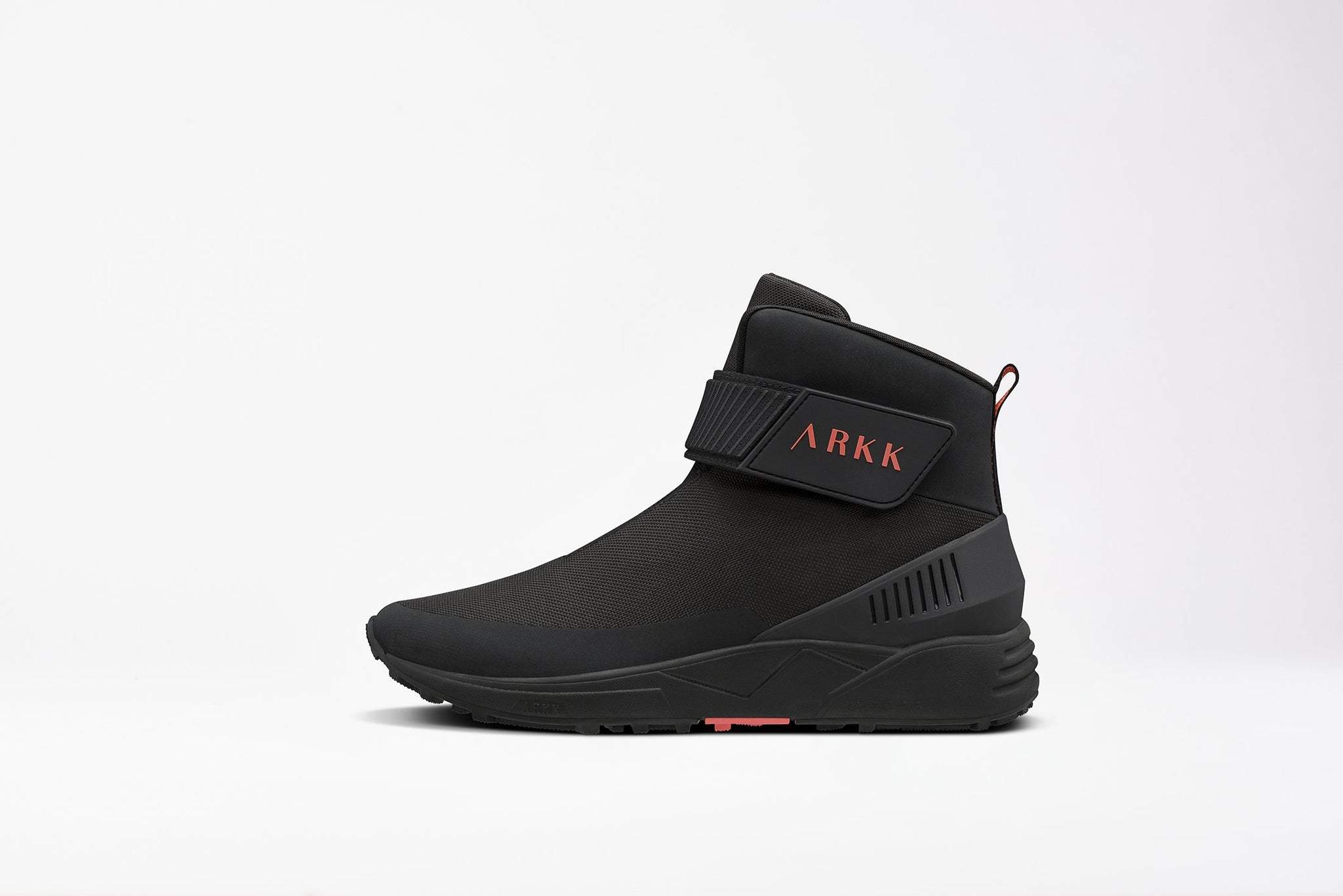 ARKK Copenhagen - Main Line Pythron Mesh 2.0 S-E15 Vibram® Black Neon Coral-Men Pythron