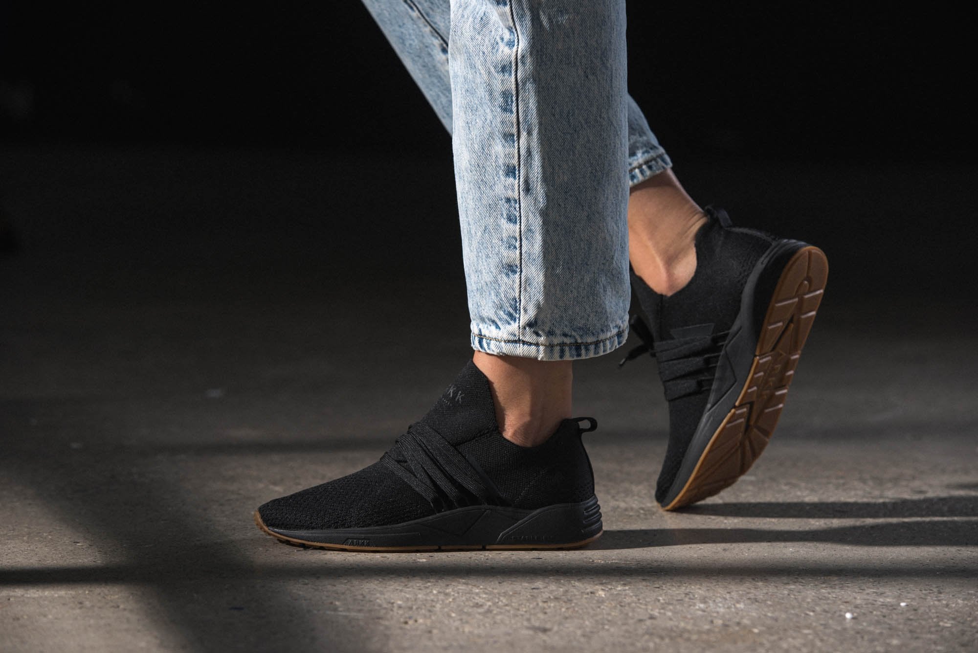 ARKK Copenhagen - Main Line Raven FG 2.0 S-E15 Black Gum - Women Raven