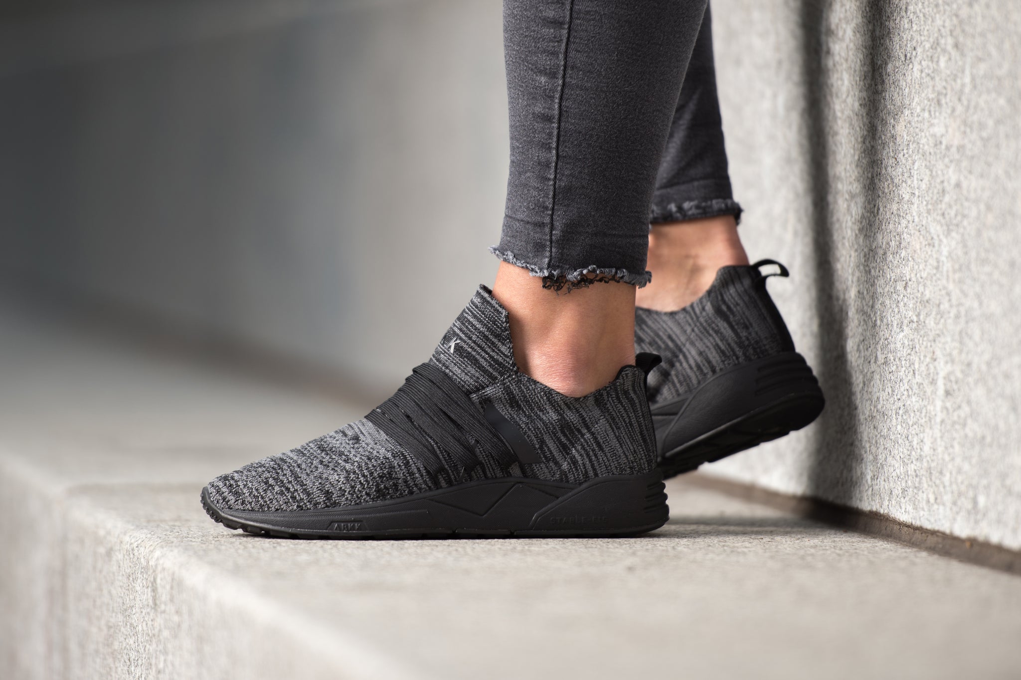 ARKK Collection Raven FG 2.0 S-E15 Disrupted Camo Black - Women Raven Black