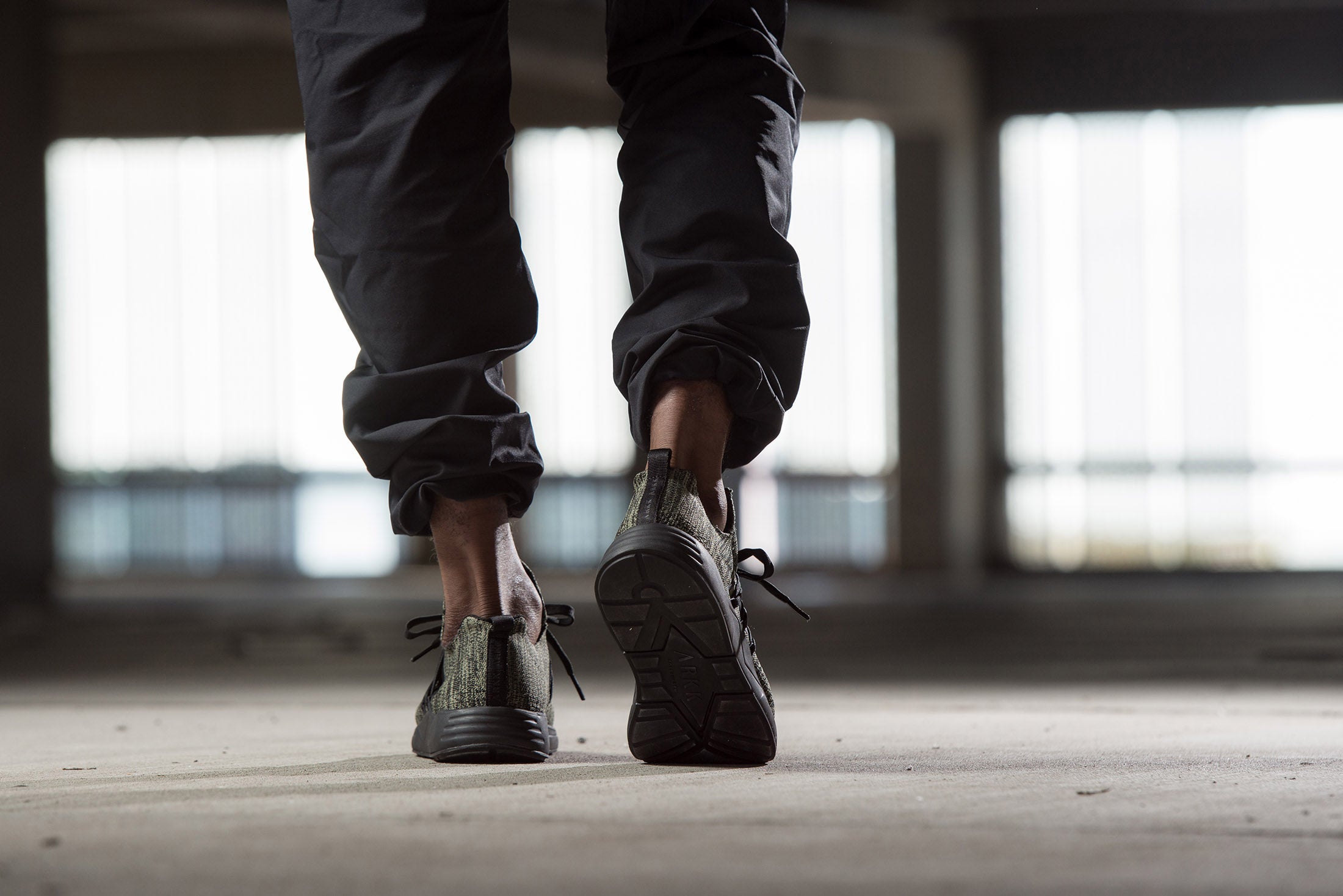 ARKK Collection Raven FG 2.0 S-E15 | Disrupted Camo Earth | Men Raven Black