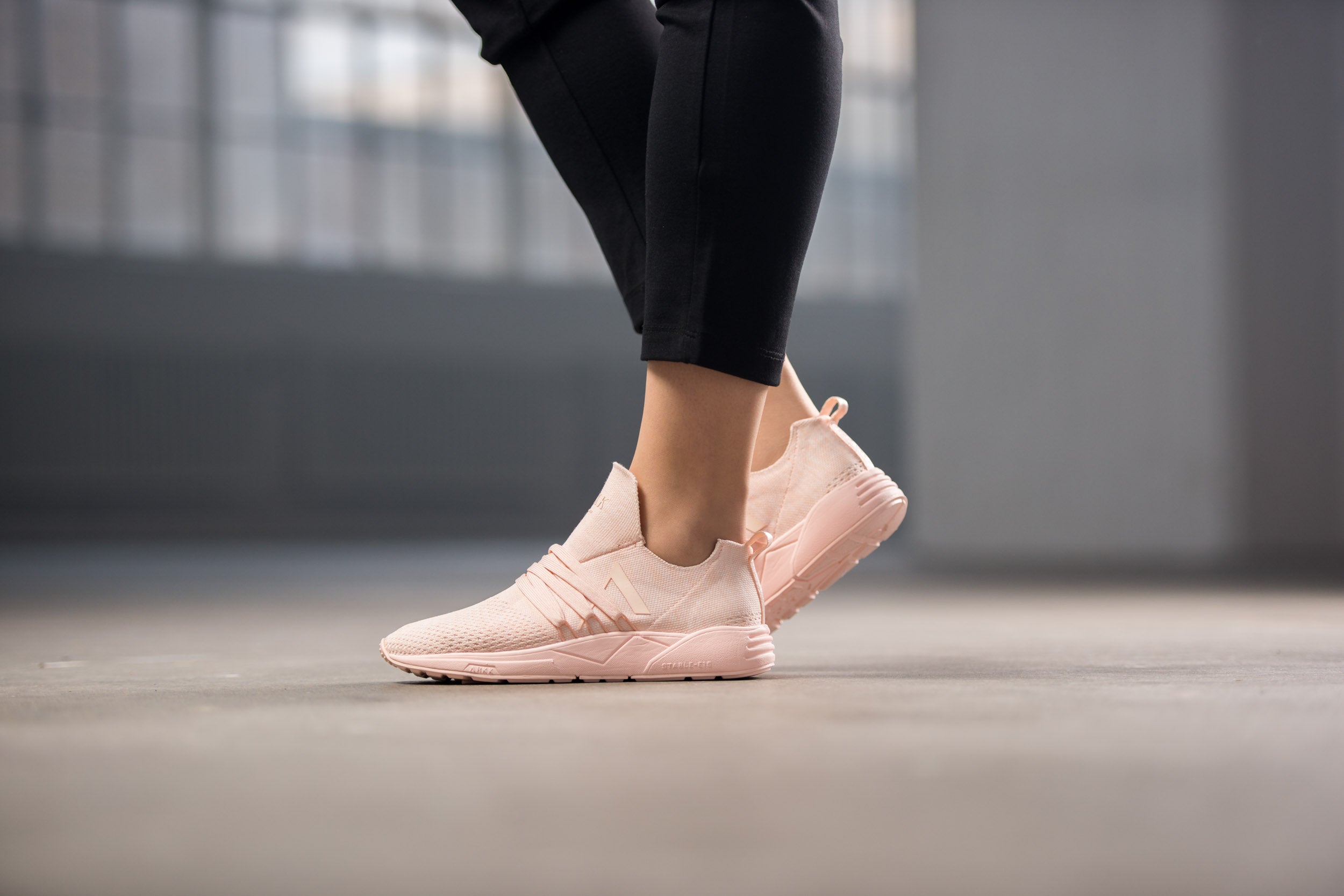 ARKK Collection Raven FG 2.0 S-E15 Disrupted Peach - Women Raven Peach