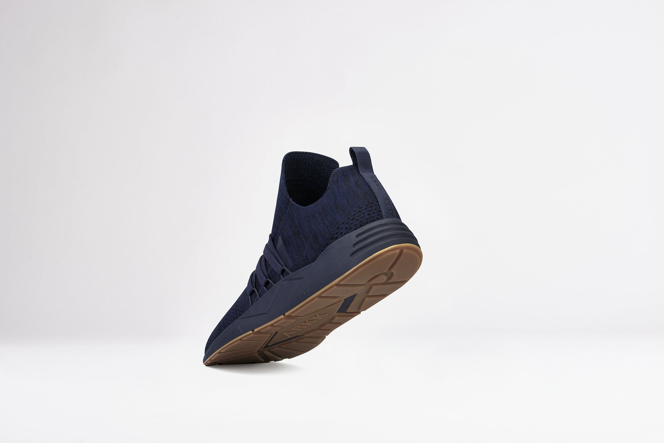 ARKK Copenhagen - Main Line Raven FG 2.0 S-E15 Navy Gum - Women Raven