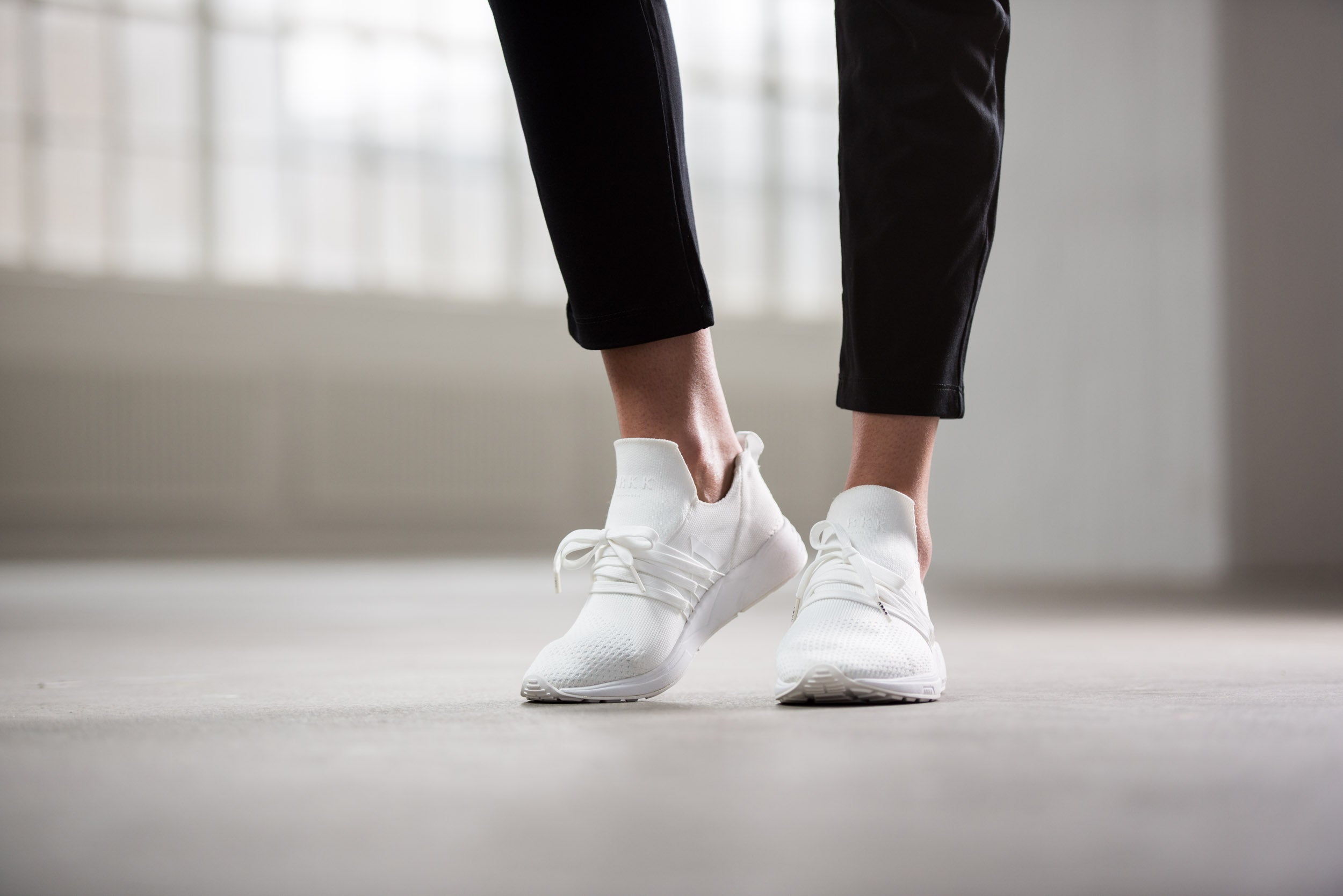 ARKK Collection Raven FG 2.0 S-E15 Triple White - Women Raven
