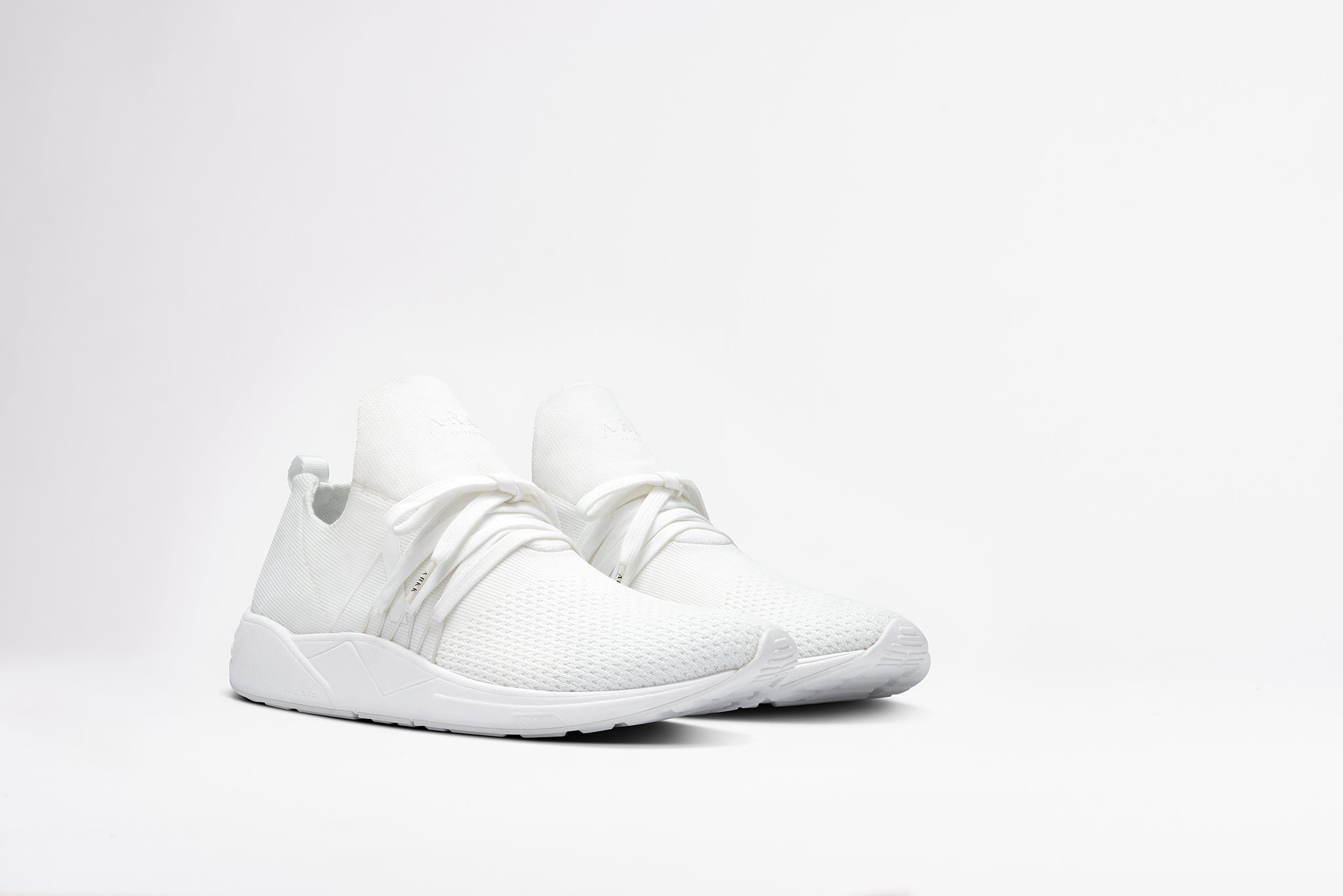 ARKK Collection Raven FG 2.0 S-E15 Triple White - Women Raven White